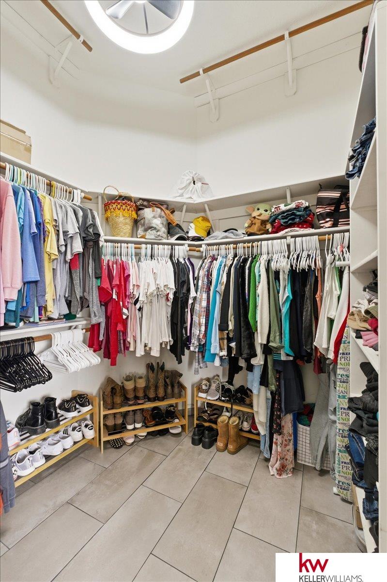 2141 Ashwood Avenue, Papillion, NE, 68133