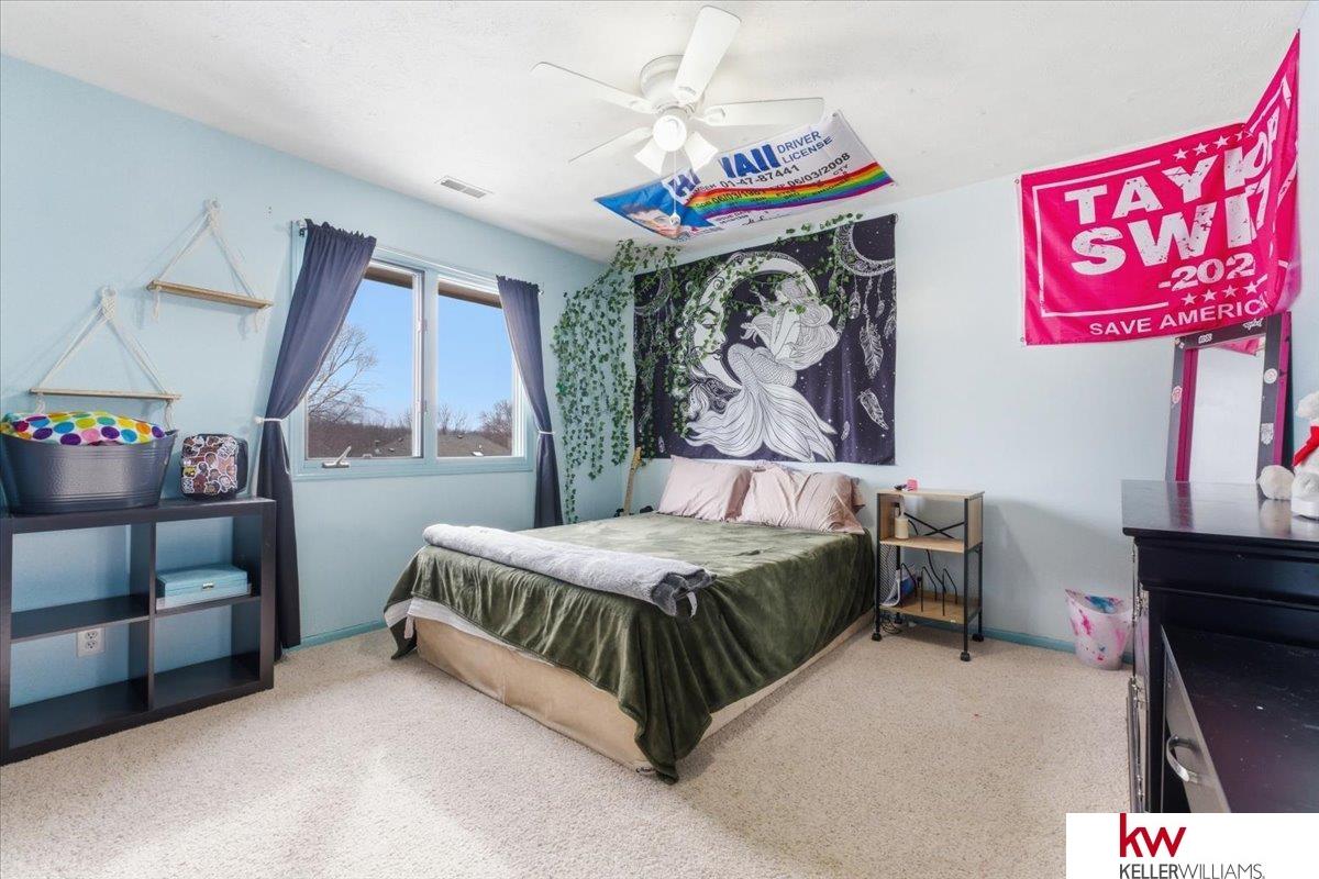 2141 Ashwood Avenue, Papillion, NE, 68133