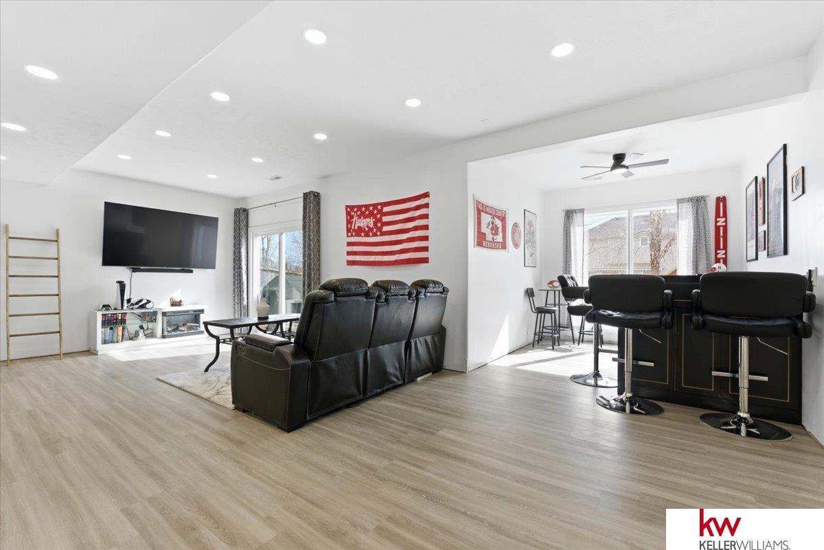 2141 Ashwood Avenue, Papillion, NE, 68133