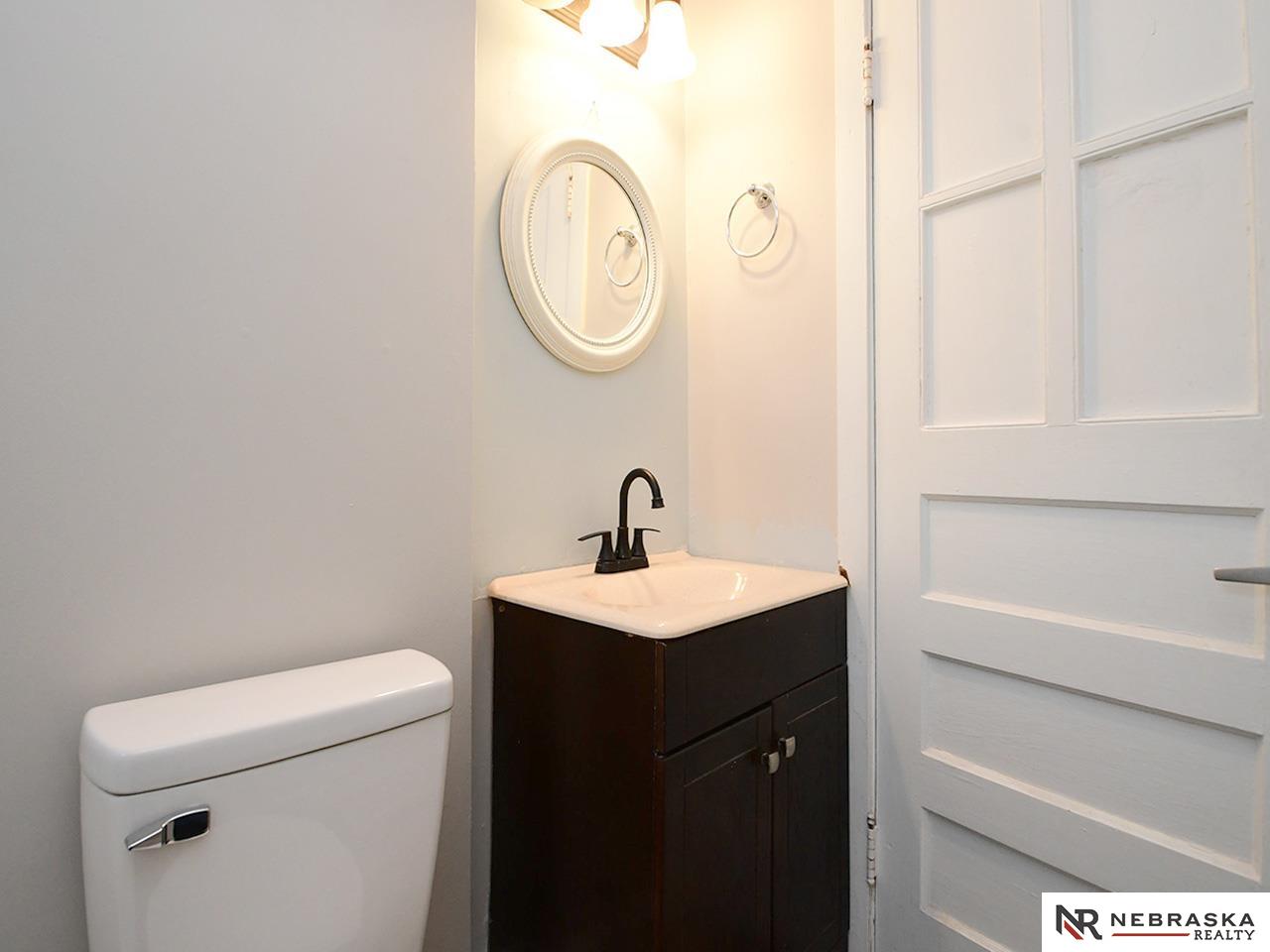 350 38 Street, Lincoln, NE, 68510