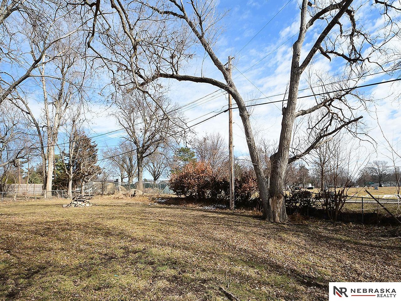 350 38 Street, Lincoln, NE, 68510