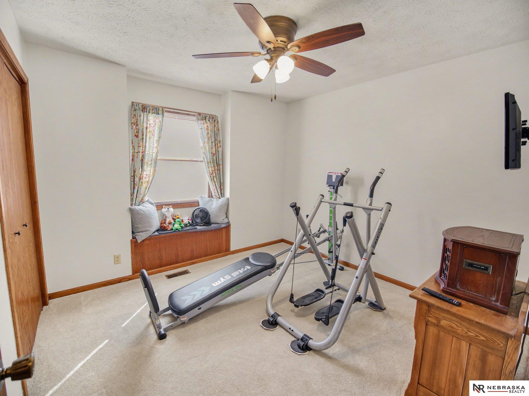 4121 Mason Drive, Lincoln, NE, 68521