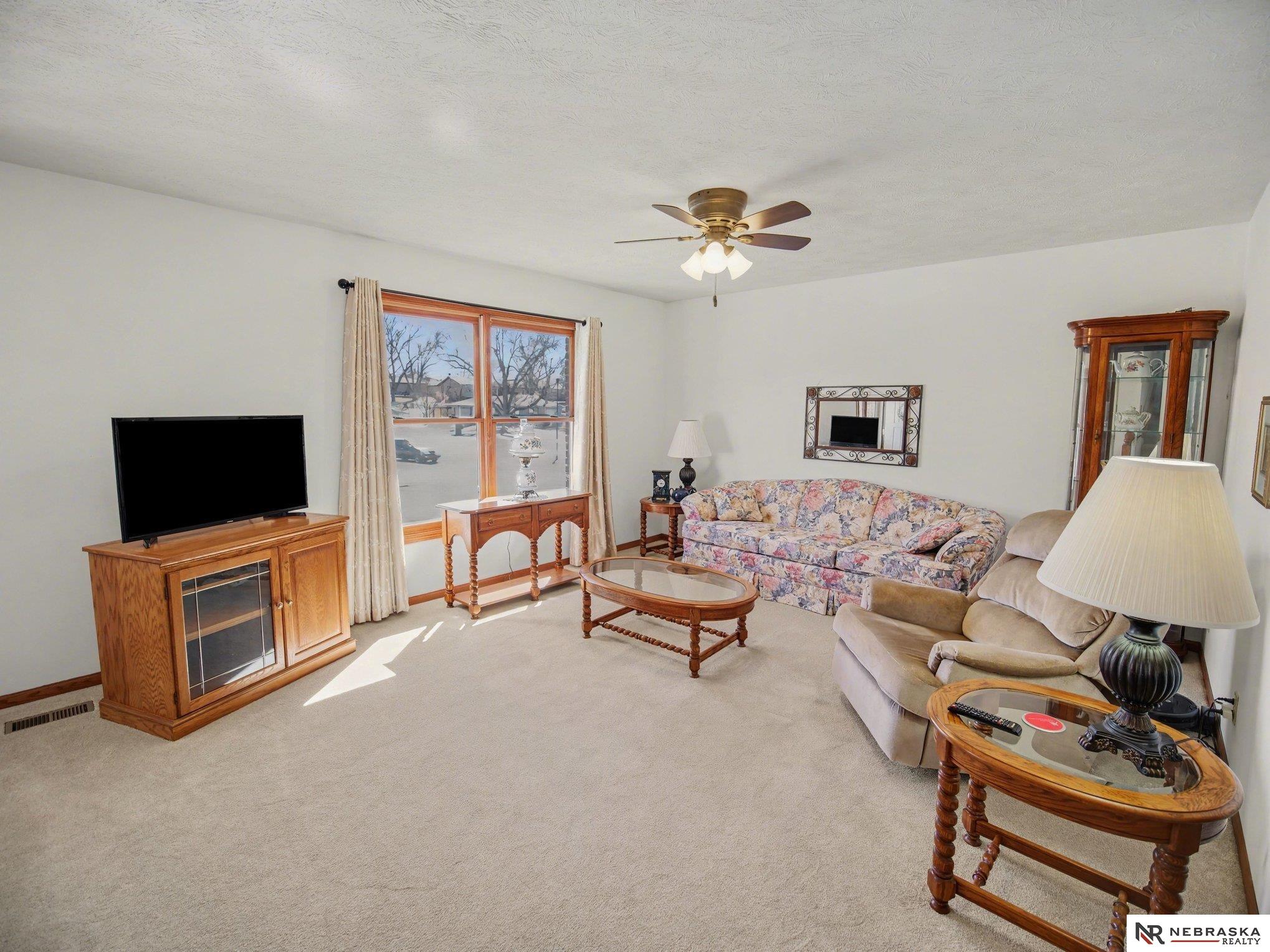 4121 Mason Drive, Lincoln, NE, 68521