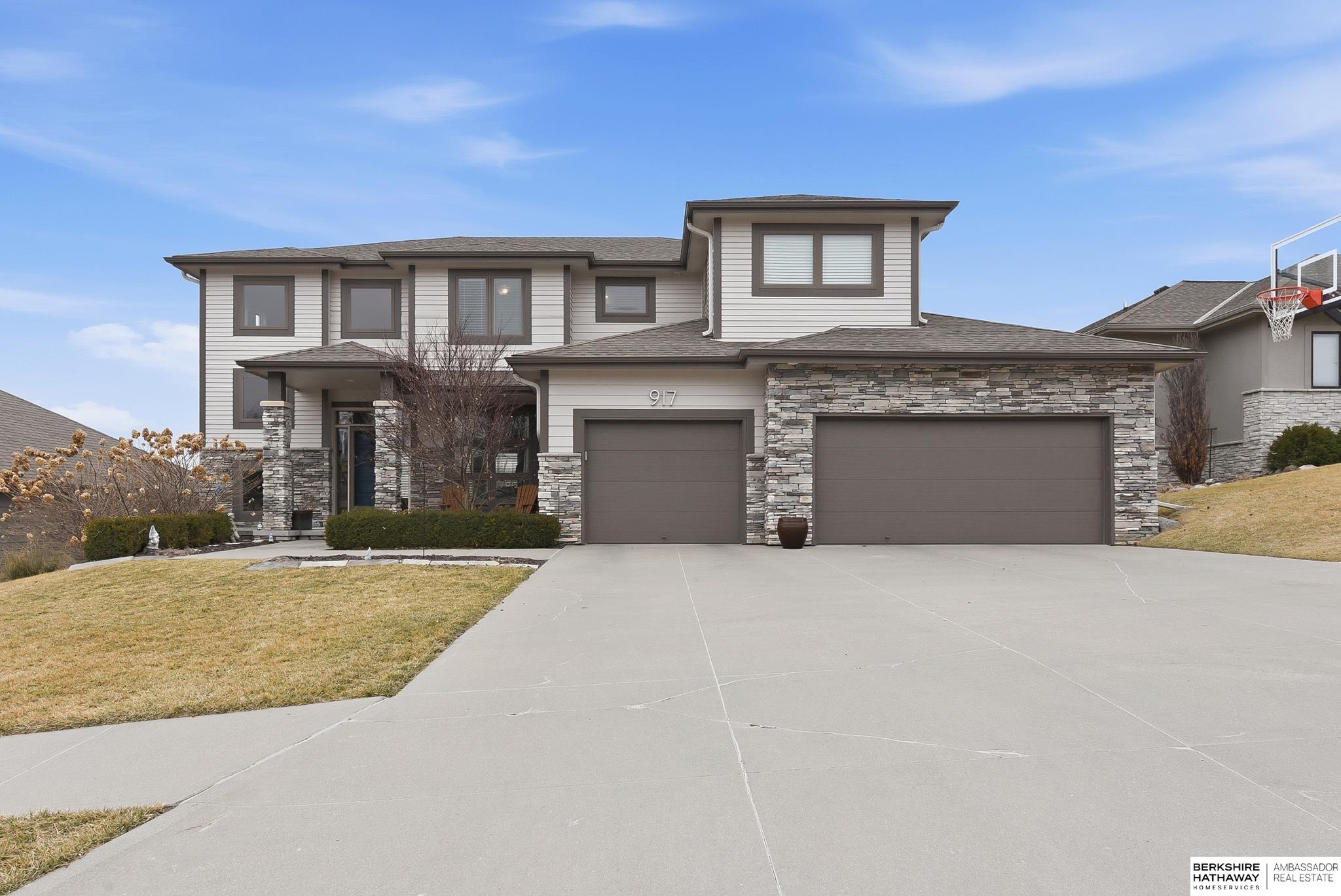 9425 Wilderness Sky Road, Lincoln, NE, 68516