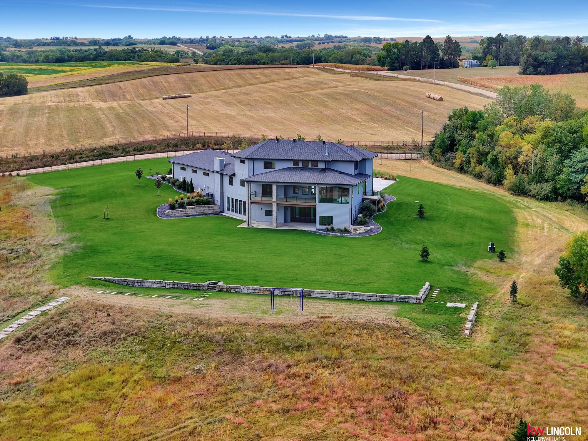 2880 County Road A, Valparaiso, NE, 68065