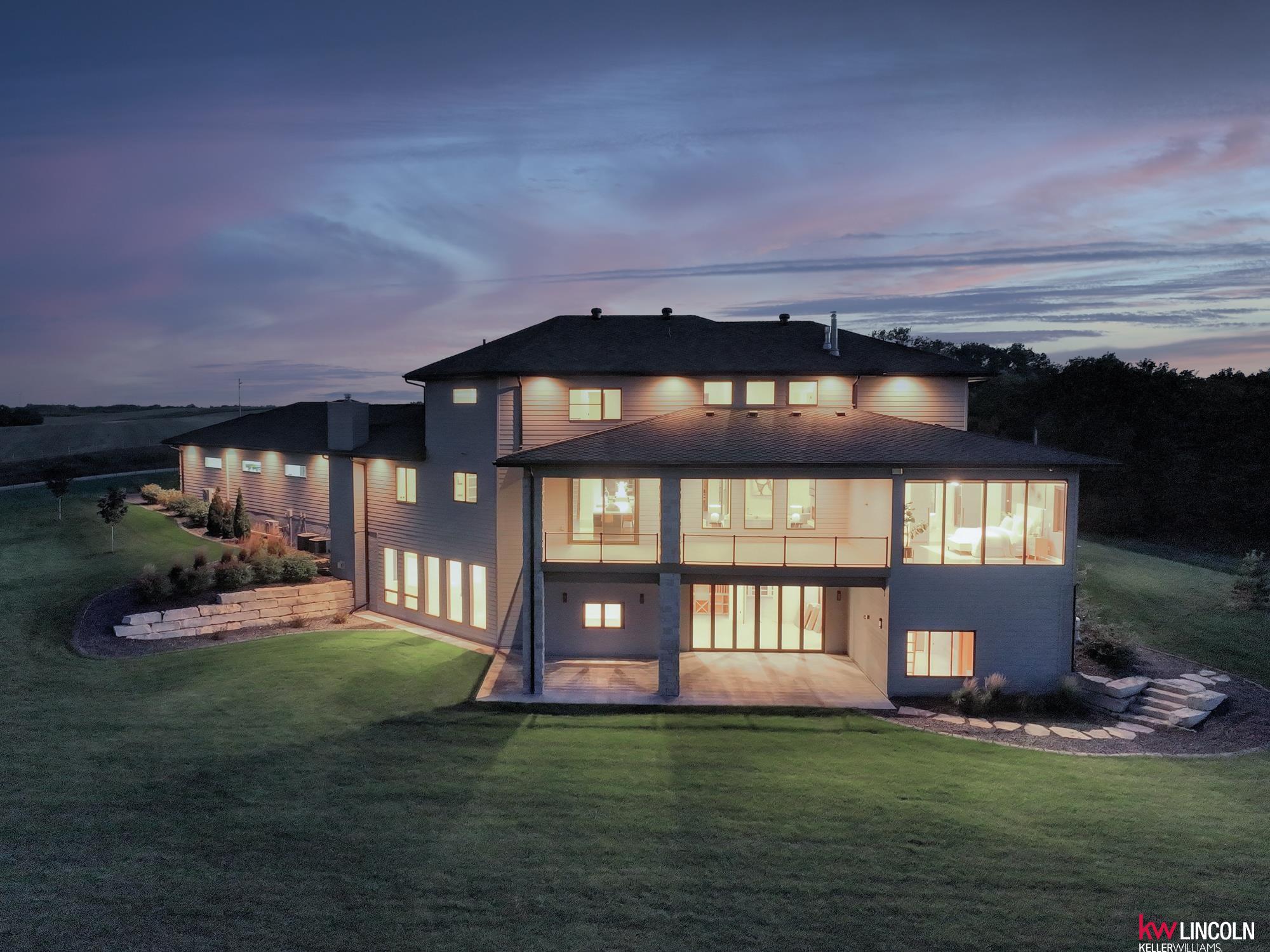 2880 County Road A, Valparaiso, NE, 68065