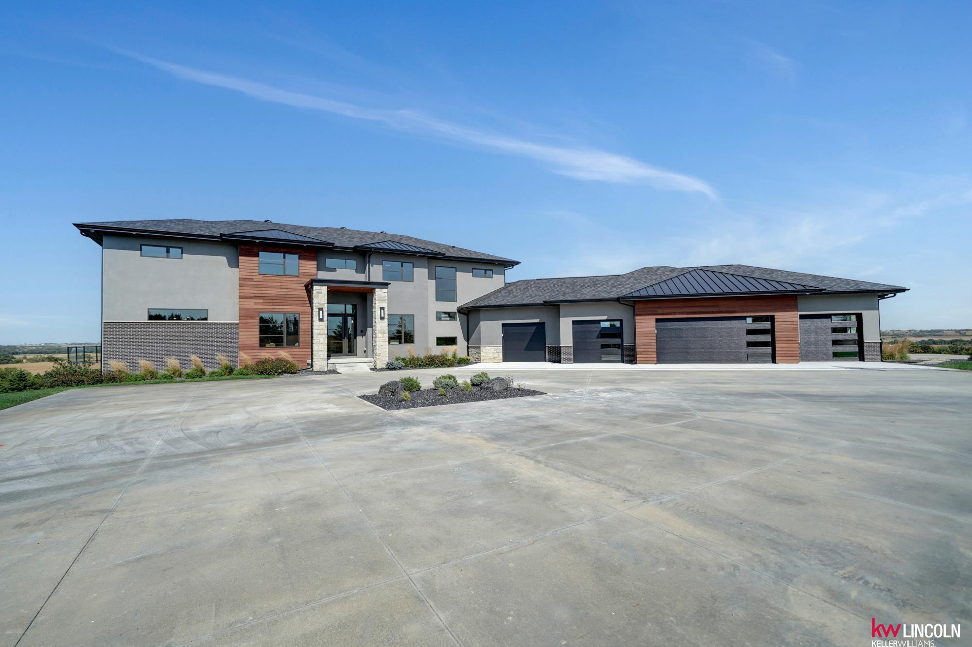 2880 County Road A, Valparaiso, NE, 68065