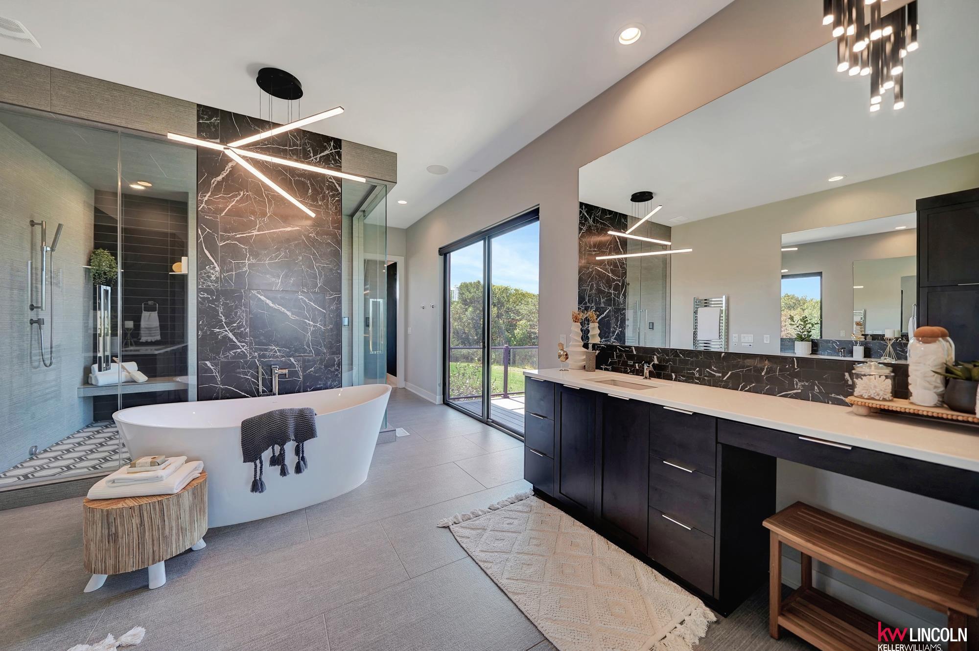 2880 County Road A, Valparaiso, NE, 68065