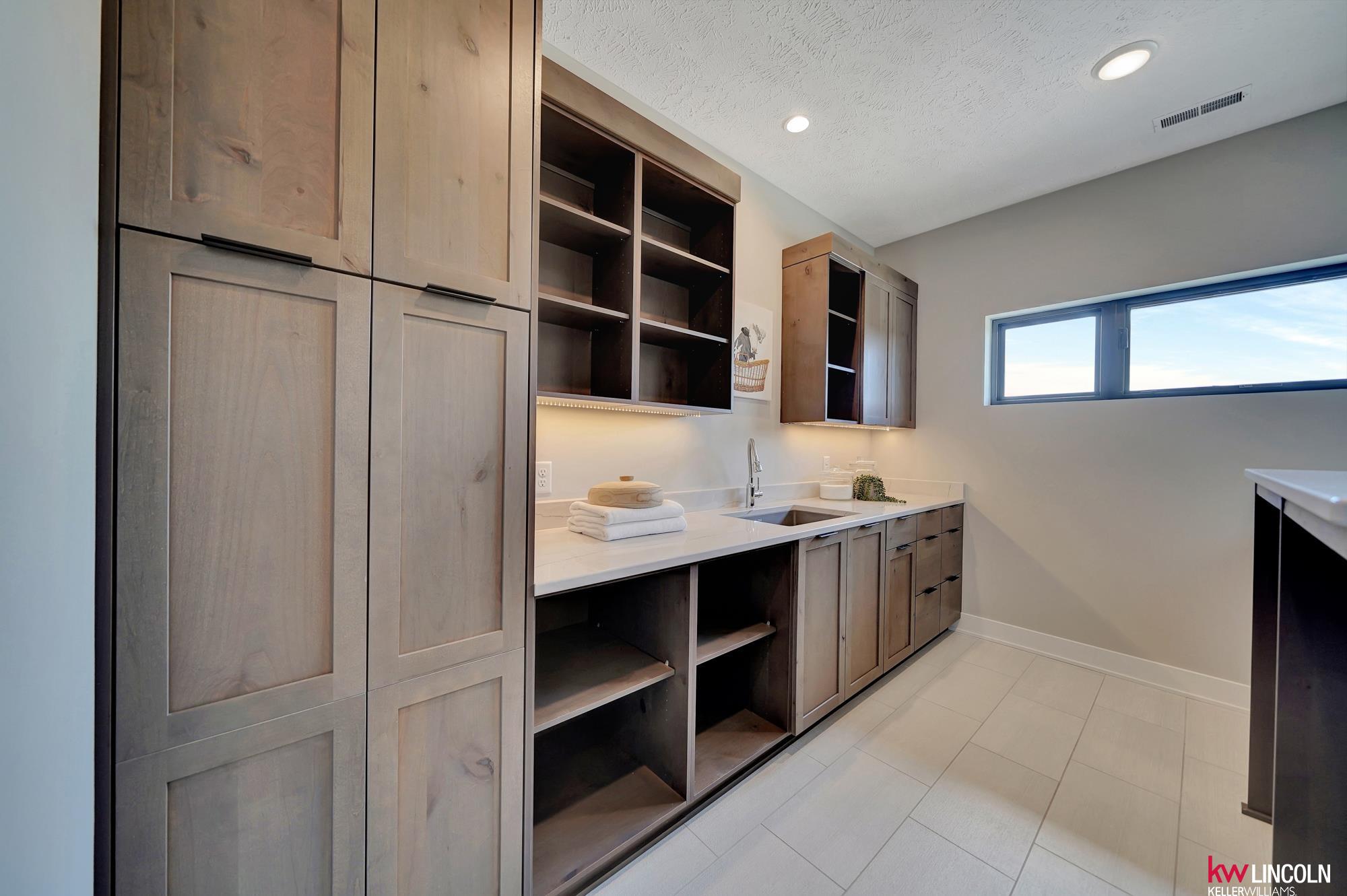 2880 County Road A, Valparaiso, NE, 68065