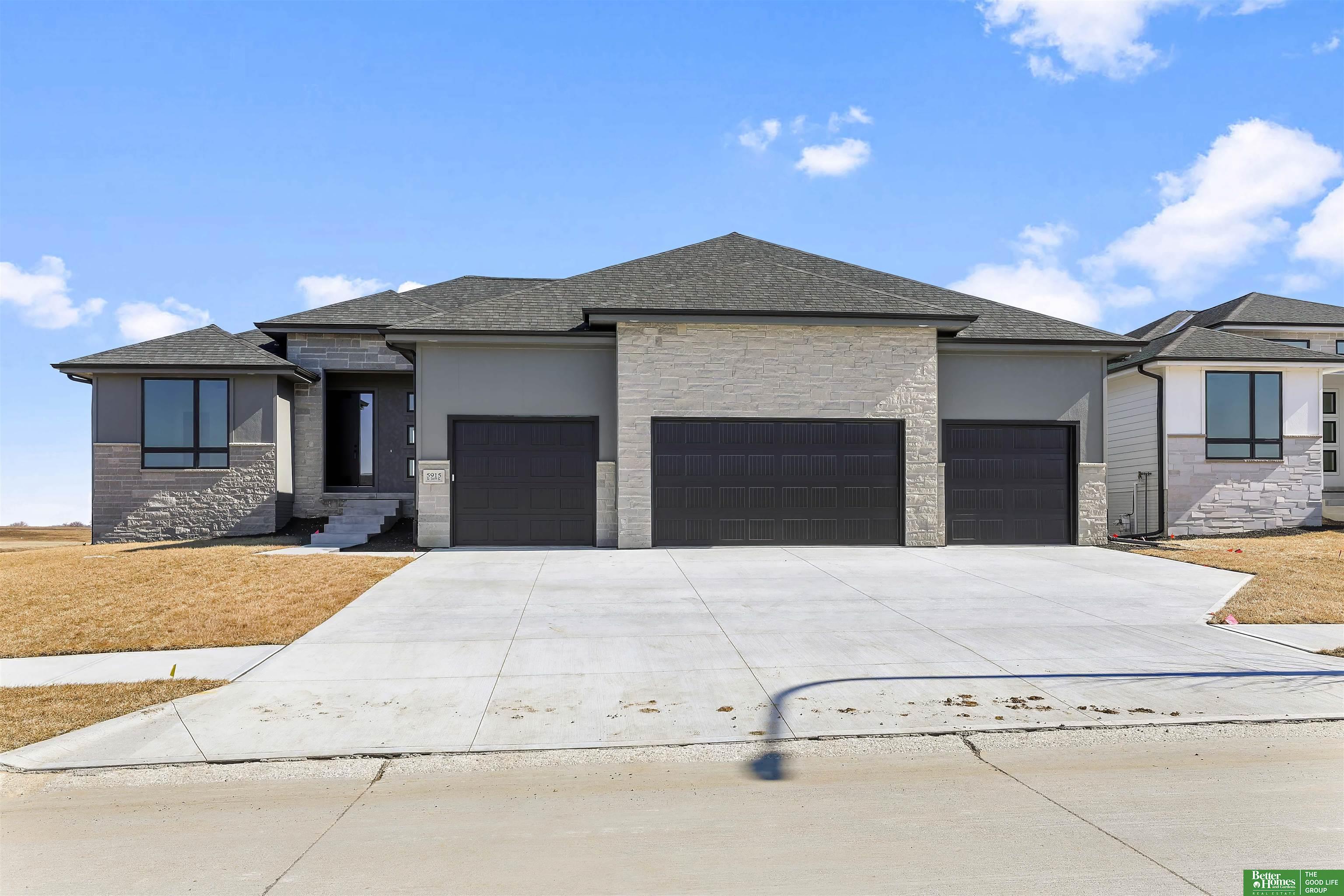 5915 N 197th Street, Elkhorn, NE, 68022