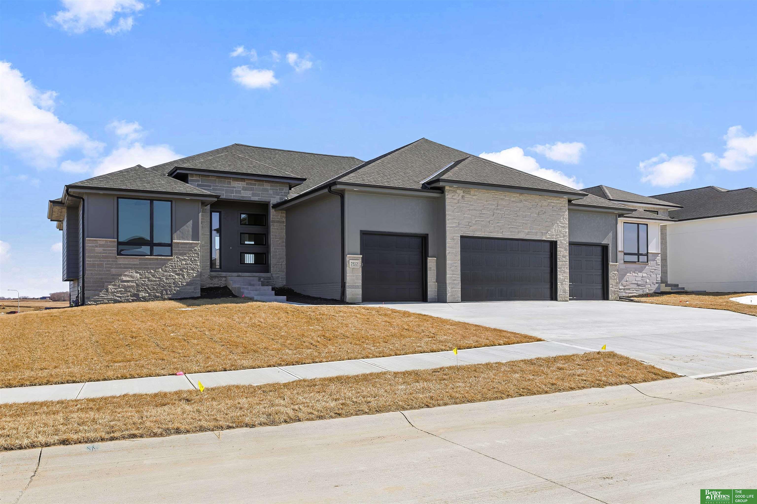 5915 N 197th Street, Elkhorn, NE, 68022