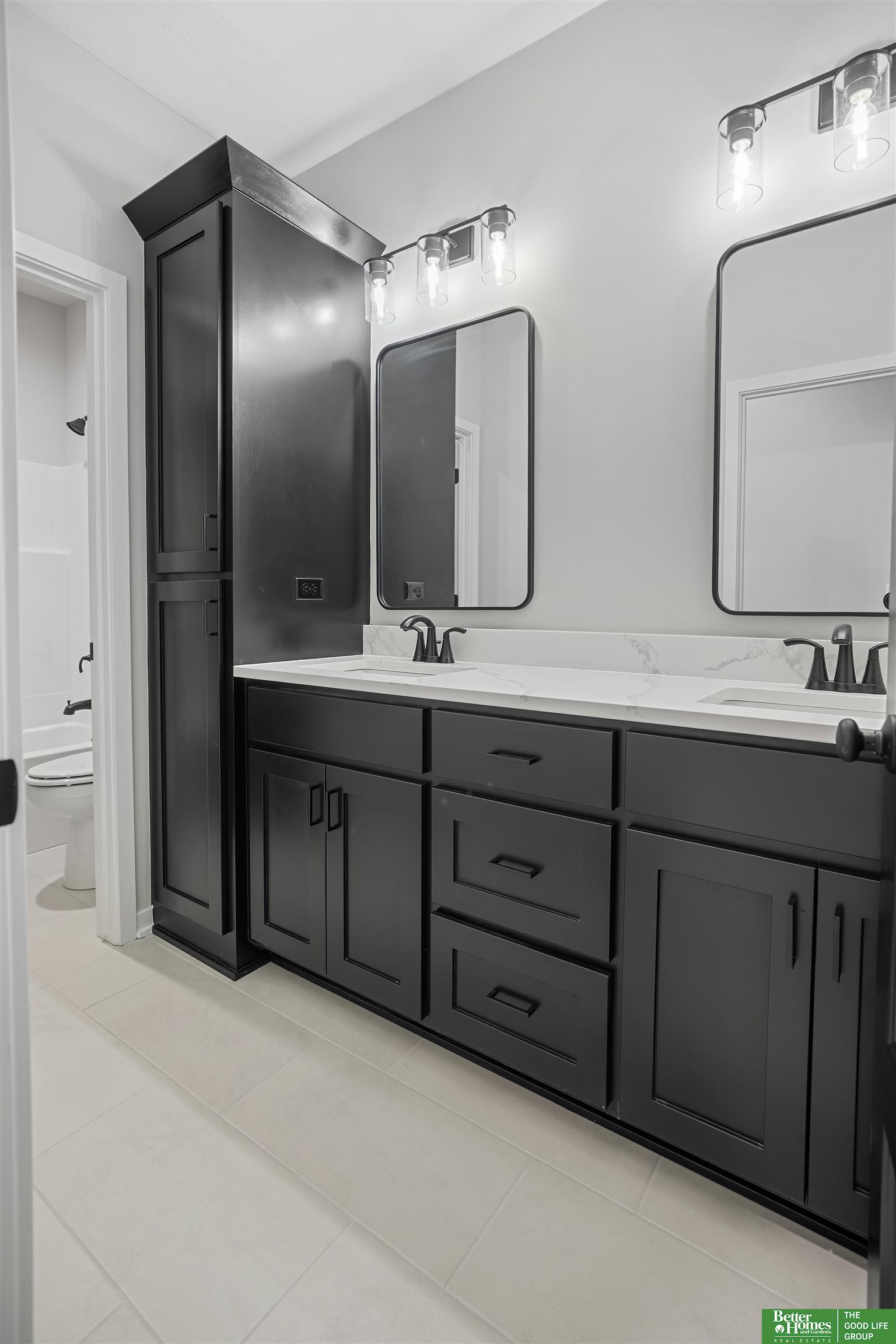 5915 N 197th Street, Elkhorn, NE, 68022