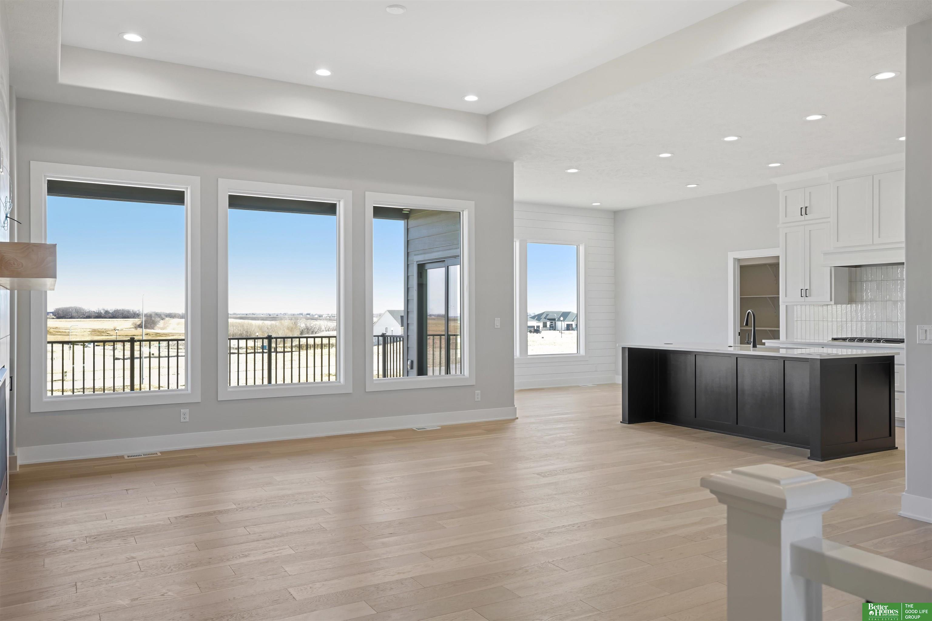 5915 N 197th Street, Elkhorn, NE, 68022