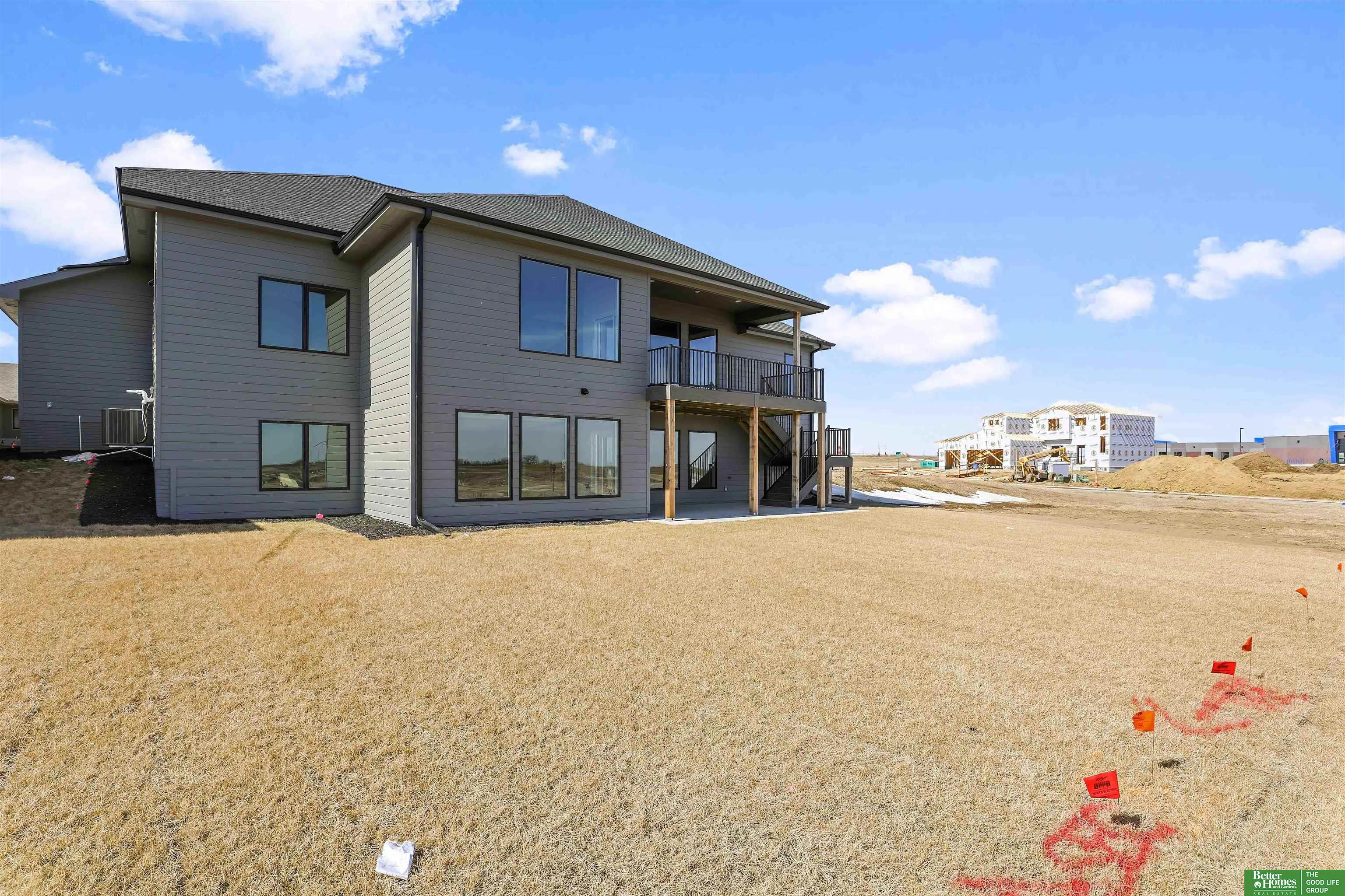 5915 N 197th Street, Elkhorn, NE, 68022