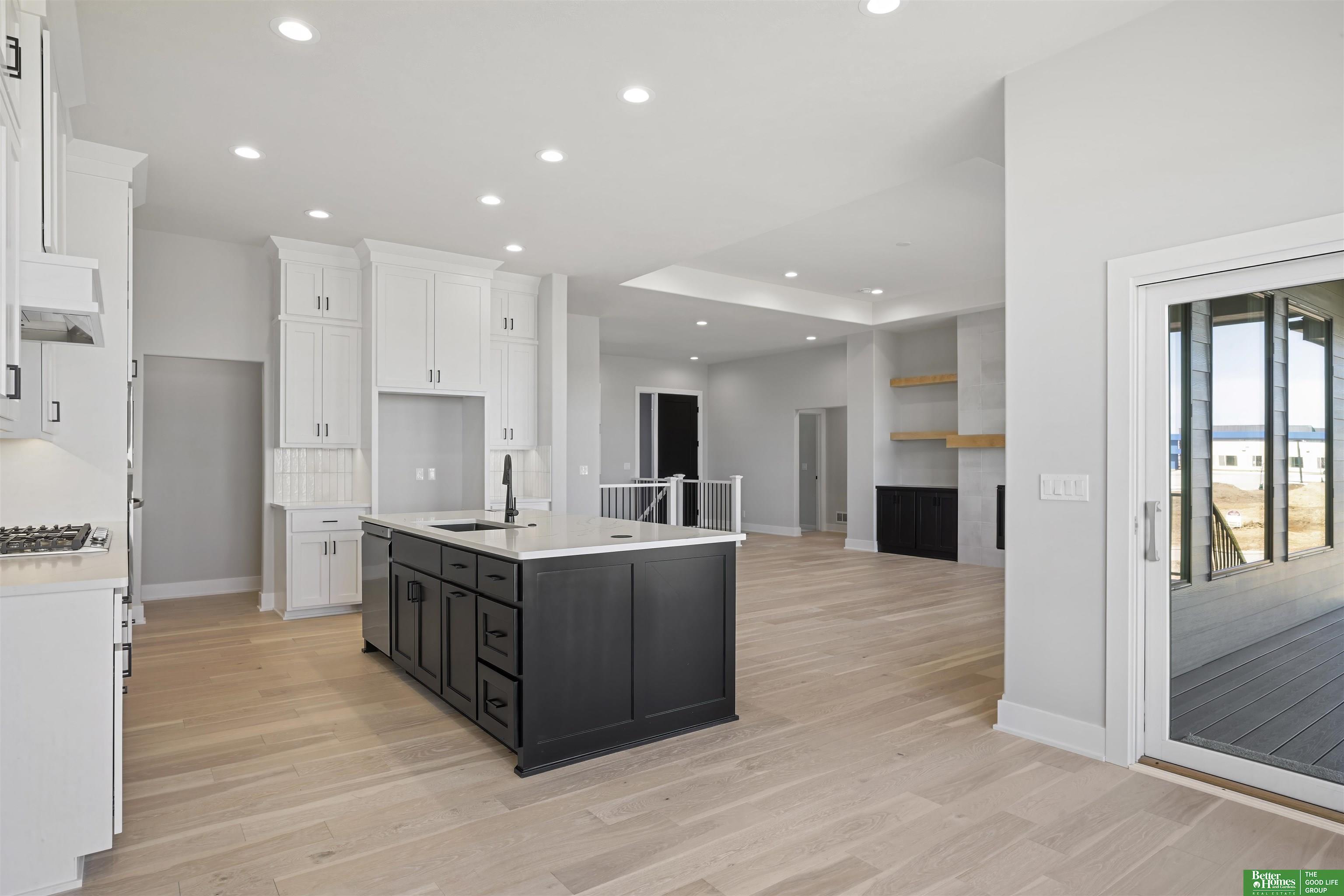 5915 N 197th Street, Elkhorn, NE, 68022