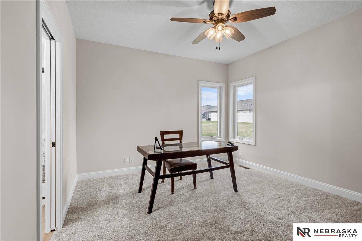 12616 S 78th Avenue, Papillion, NE, 68046