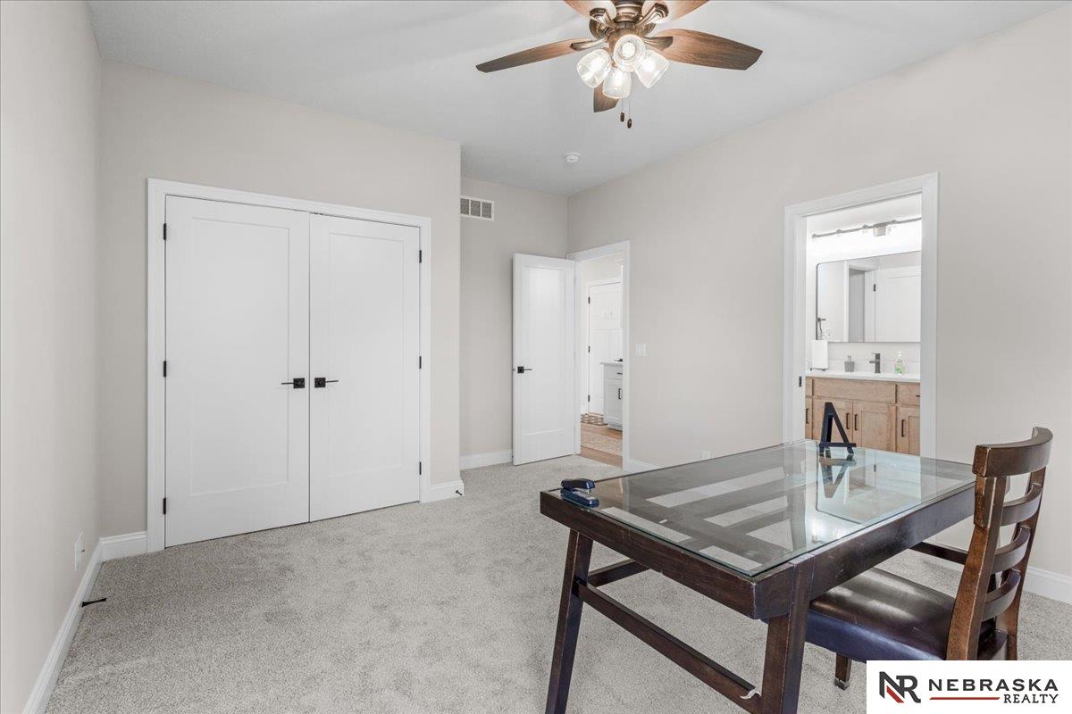 12616 S 78th Avenue, Papillion, NE, 68046