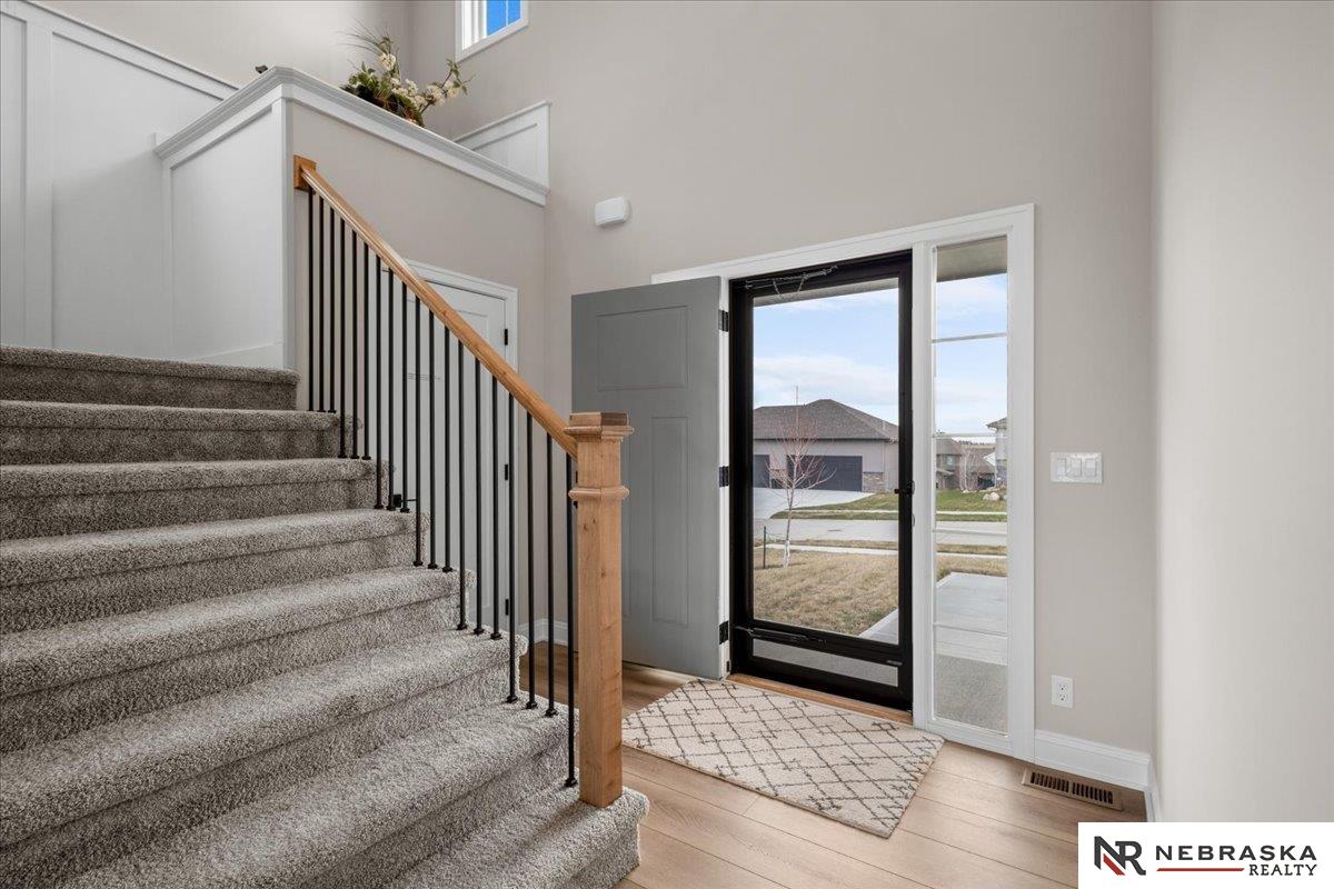 12616 S 78th Avenue, Papillion, NE, 68046