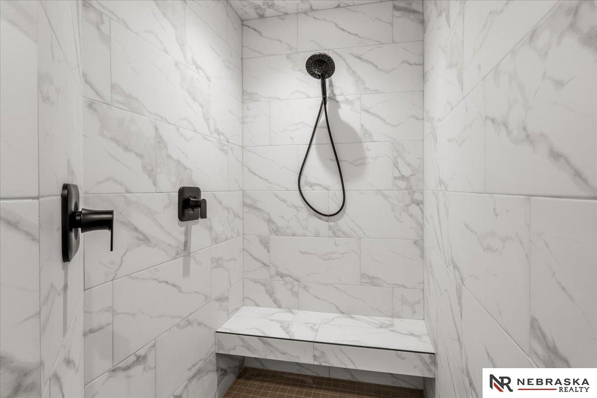 12616 S 78th Avenue, Papillion, NE, 68046