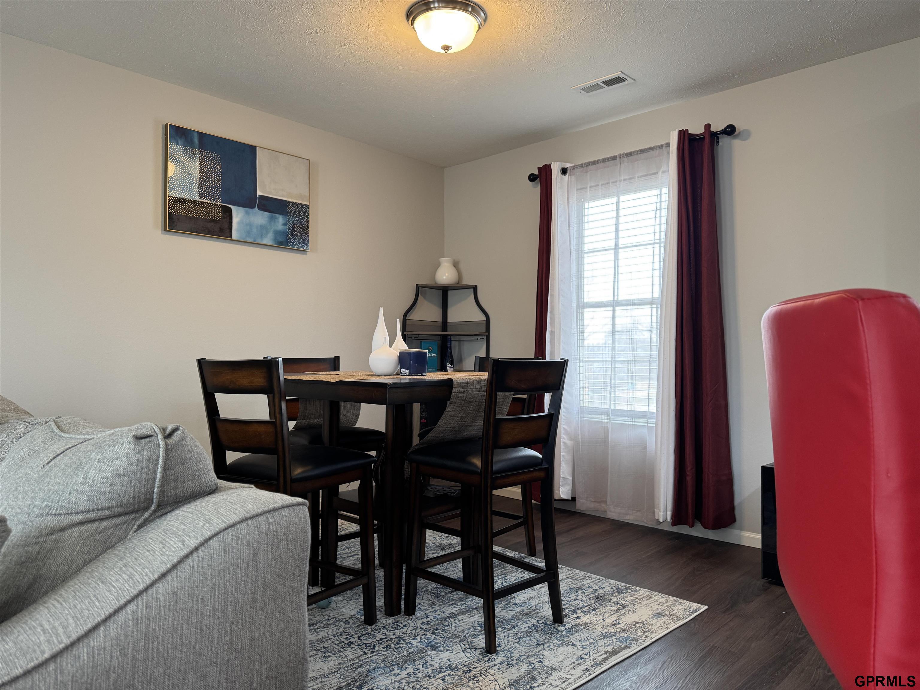 5911 N 166 Court, Omaha, NE, 68116