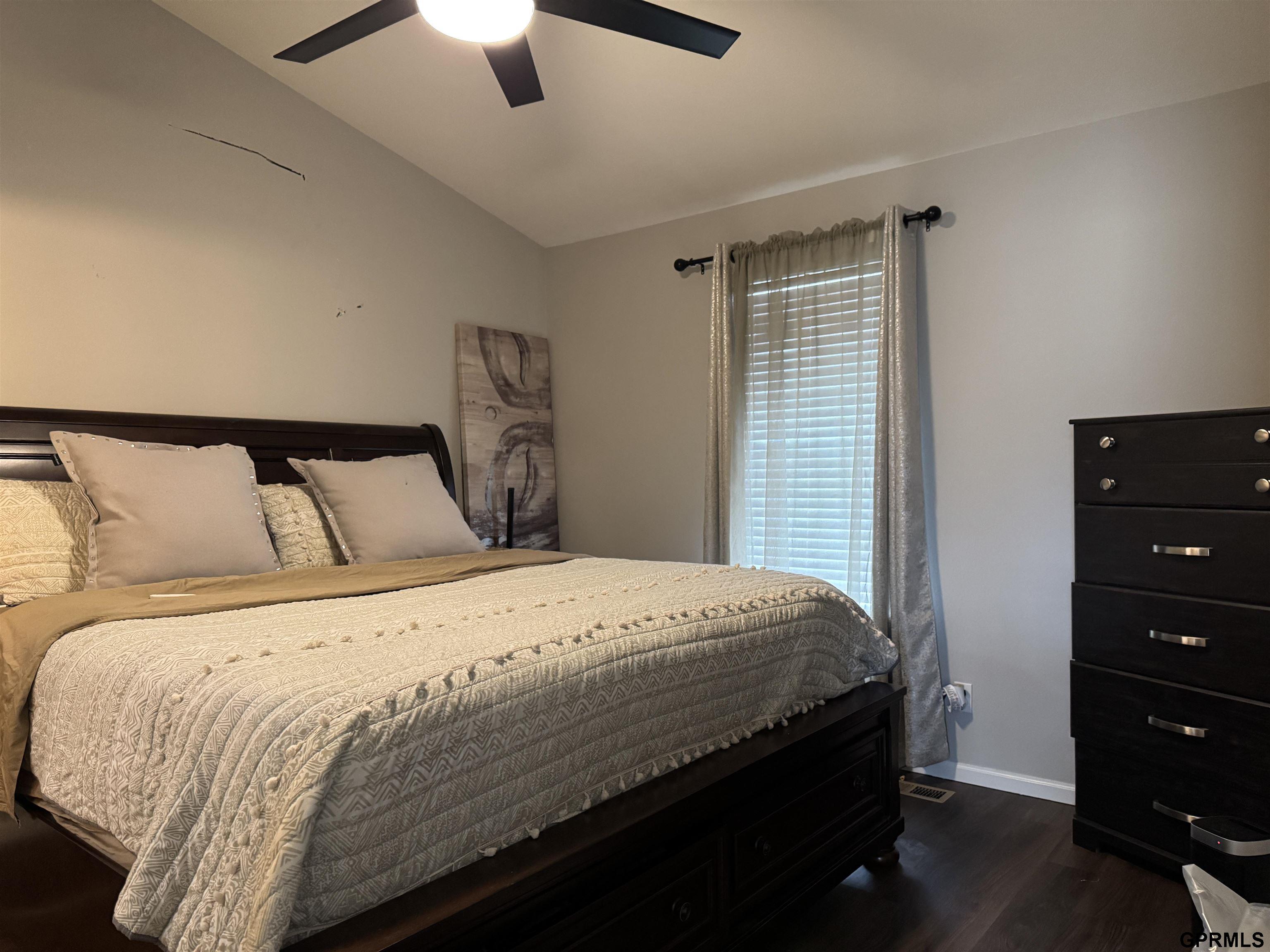 5911 N 166 Court, Omaha, NE, 68116