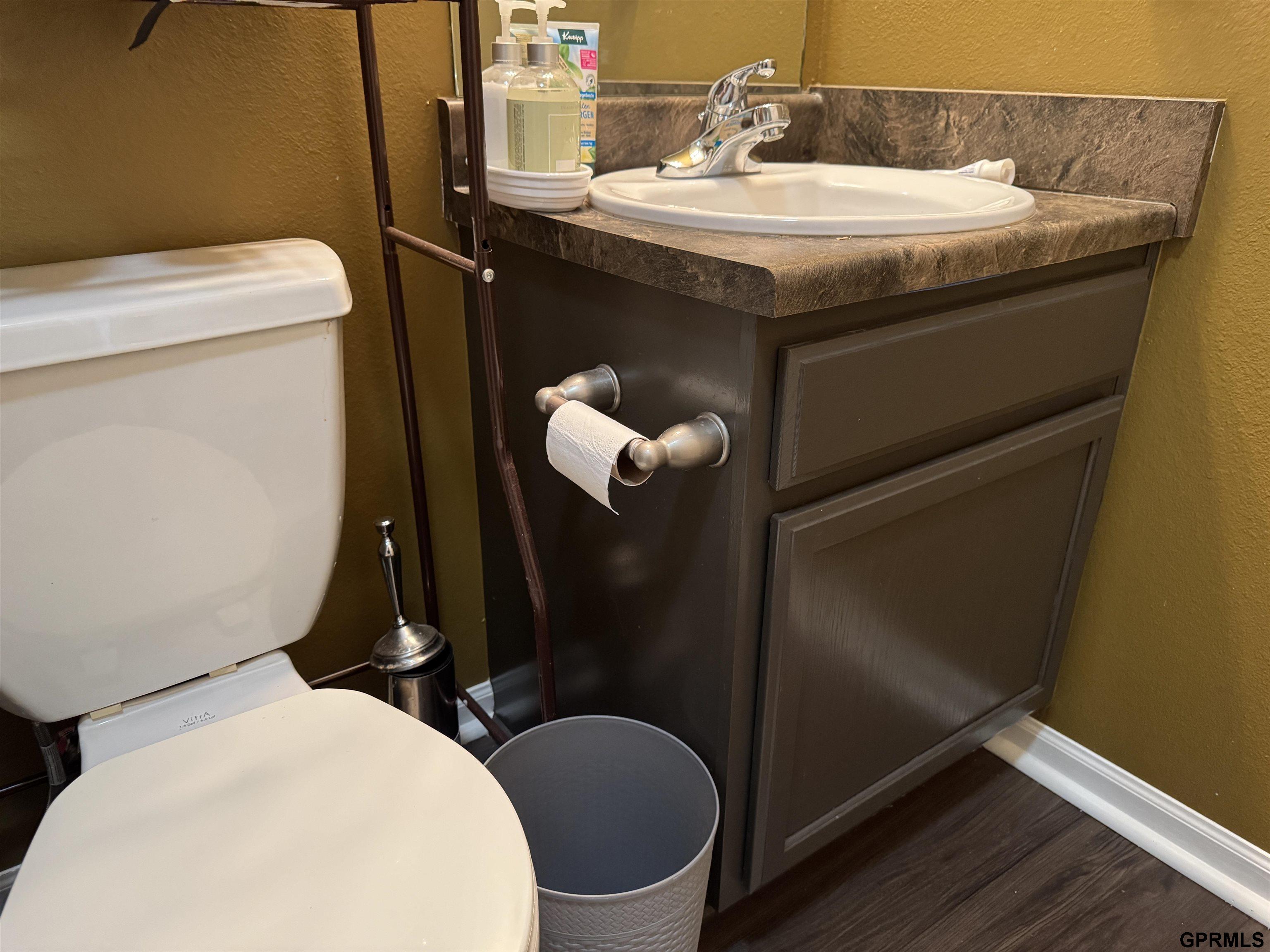 5911 N 166 Court, Omaha, NE, 68116