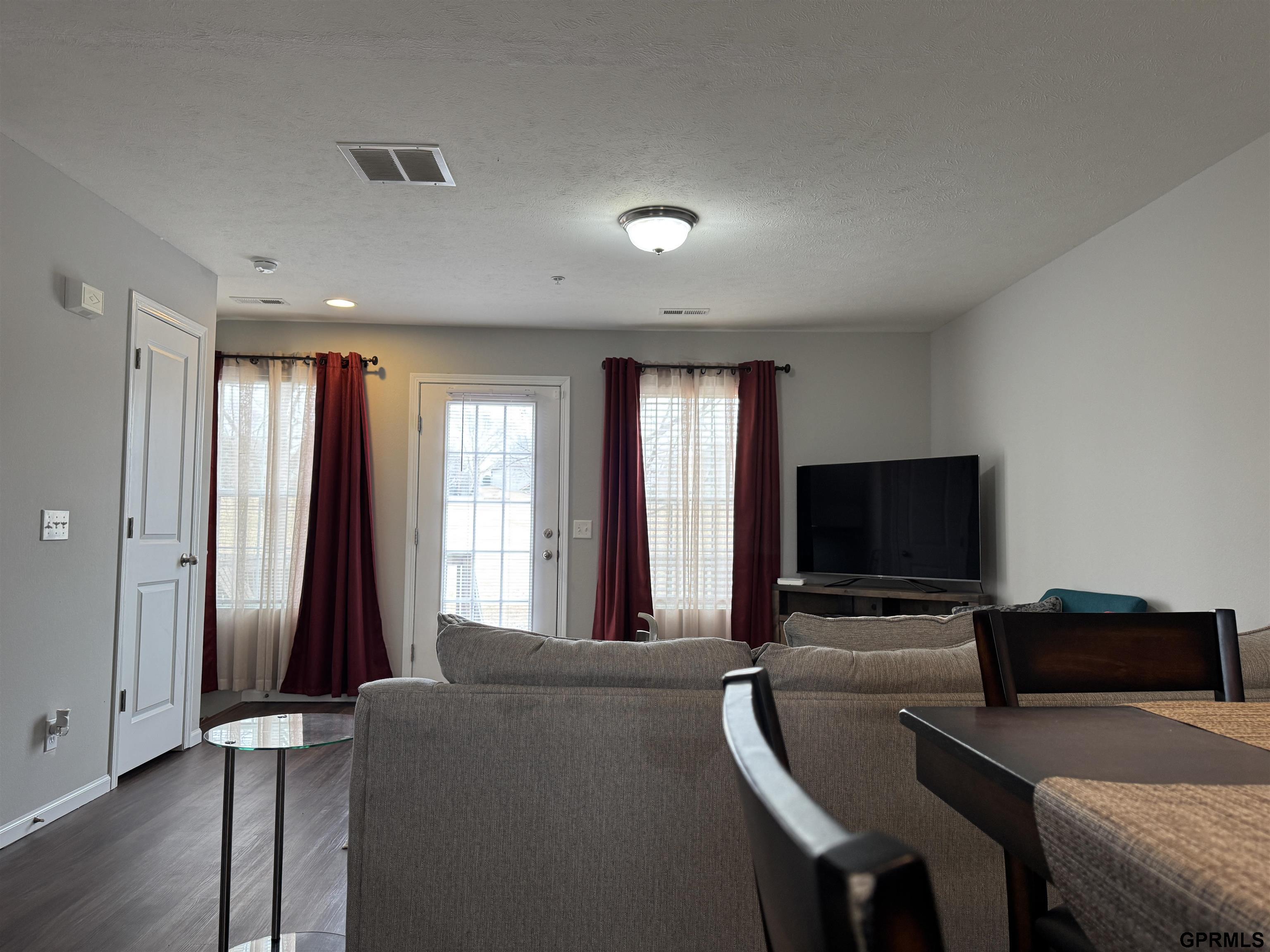 5911 N 166 Court, Omaha, NE, 68116