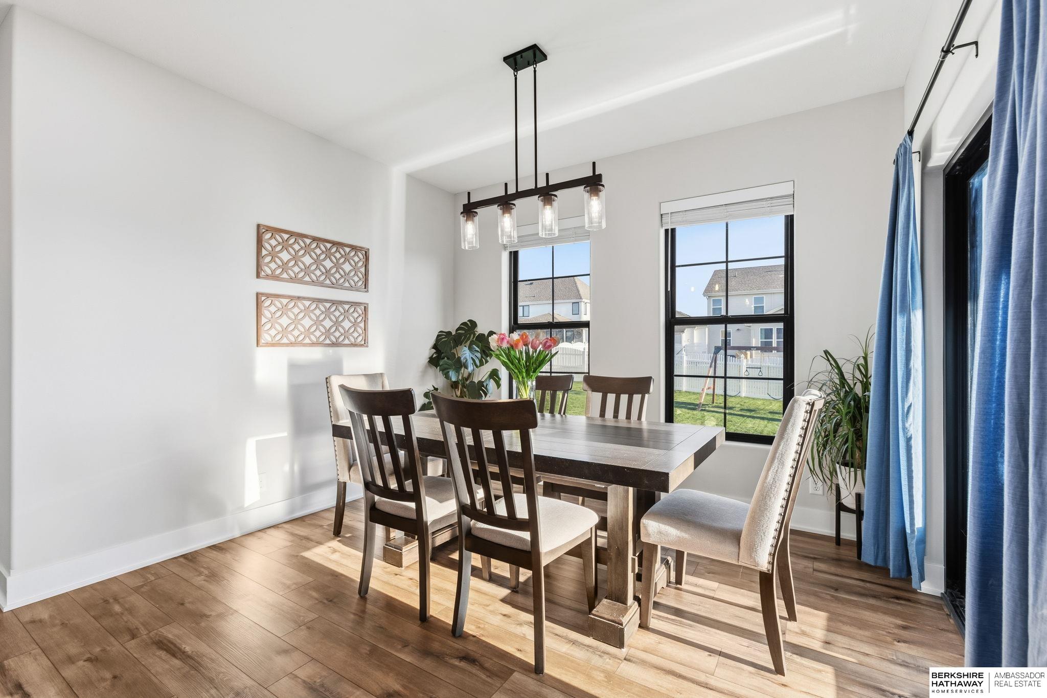 11511 Cooper Street, Papillion, NE, 68046