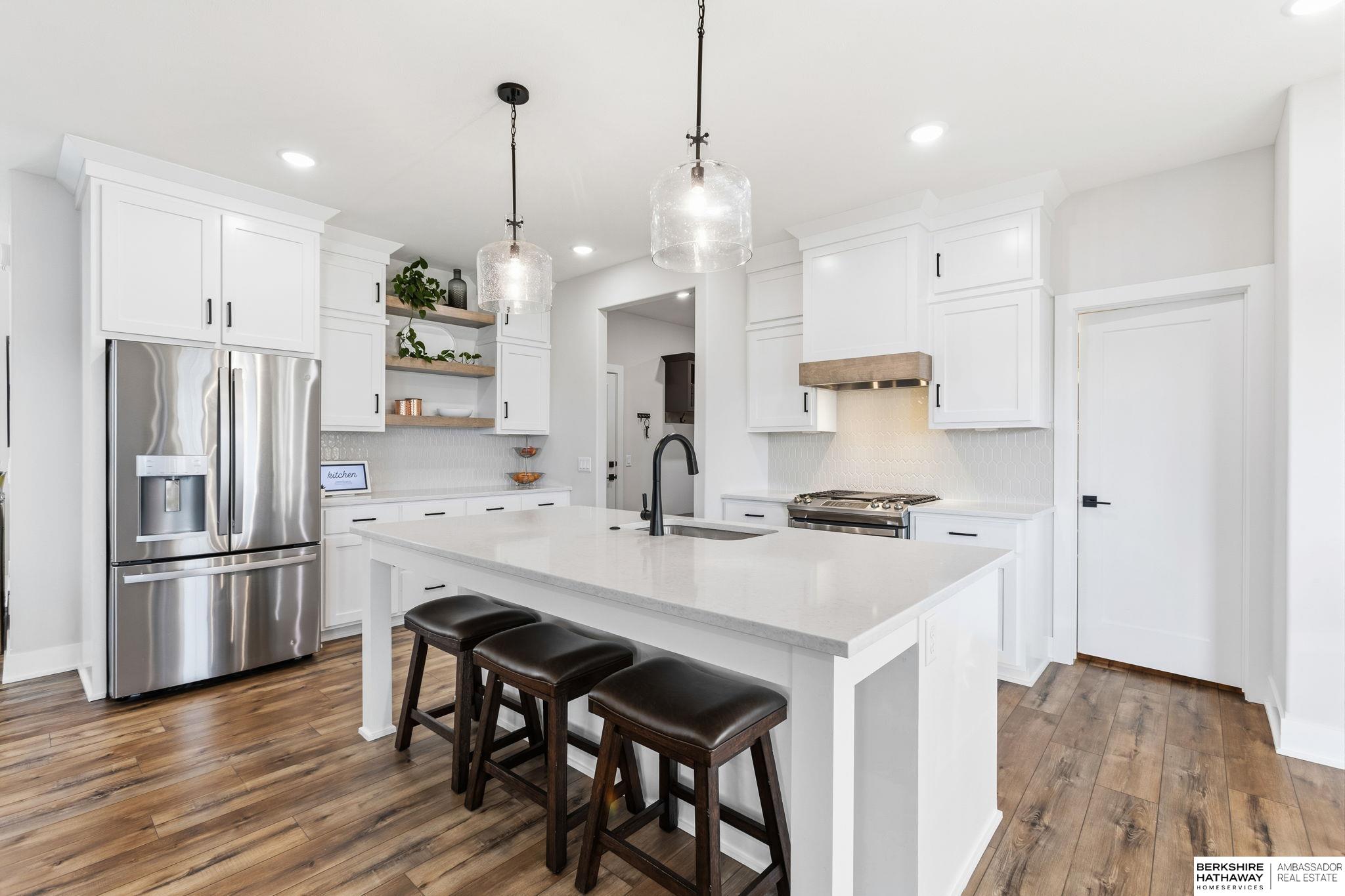 11511 Cooper Street, Papillion, NE, 68046