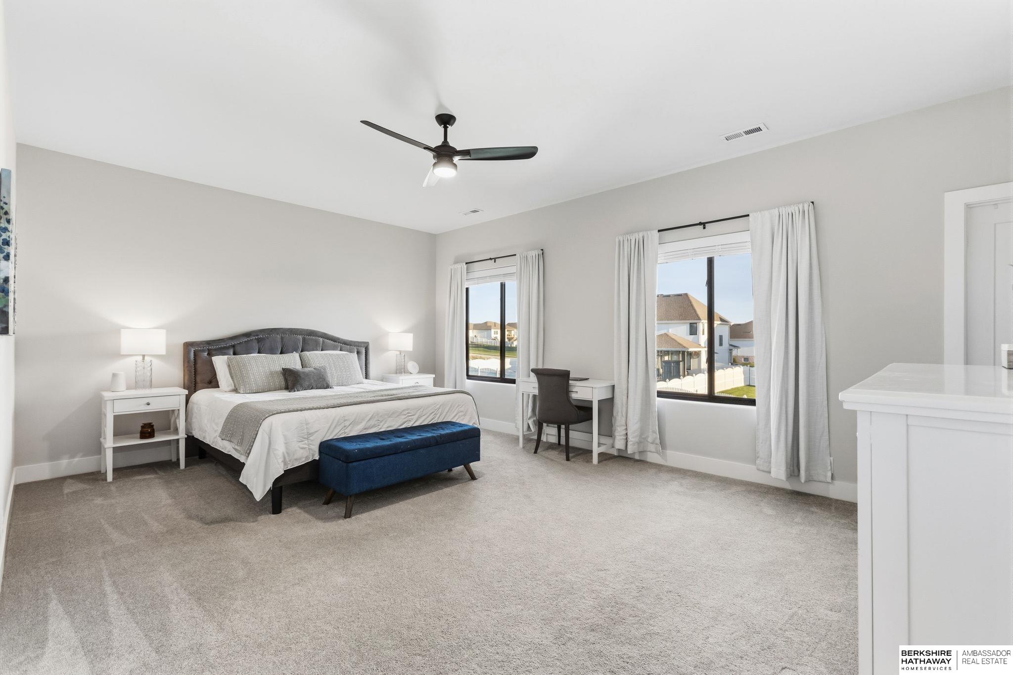 11511 Cooper Street, Papillion, NE, 68046