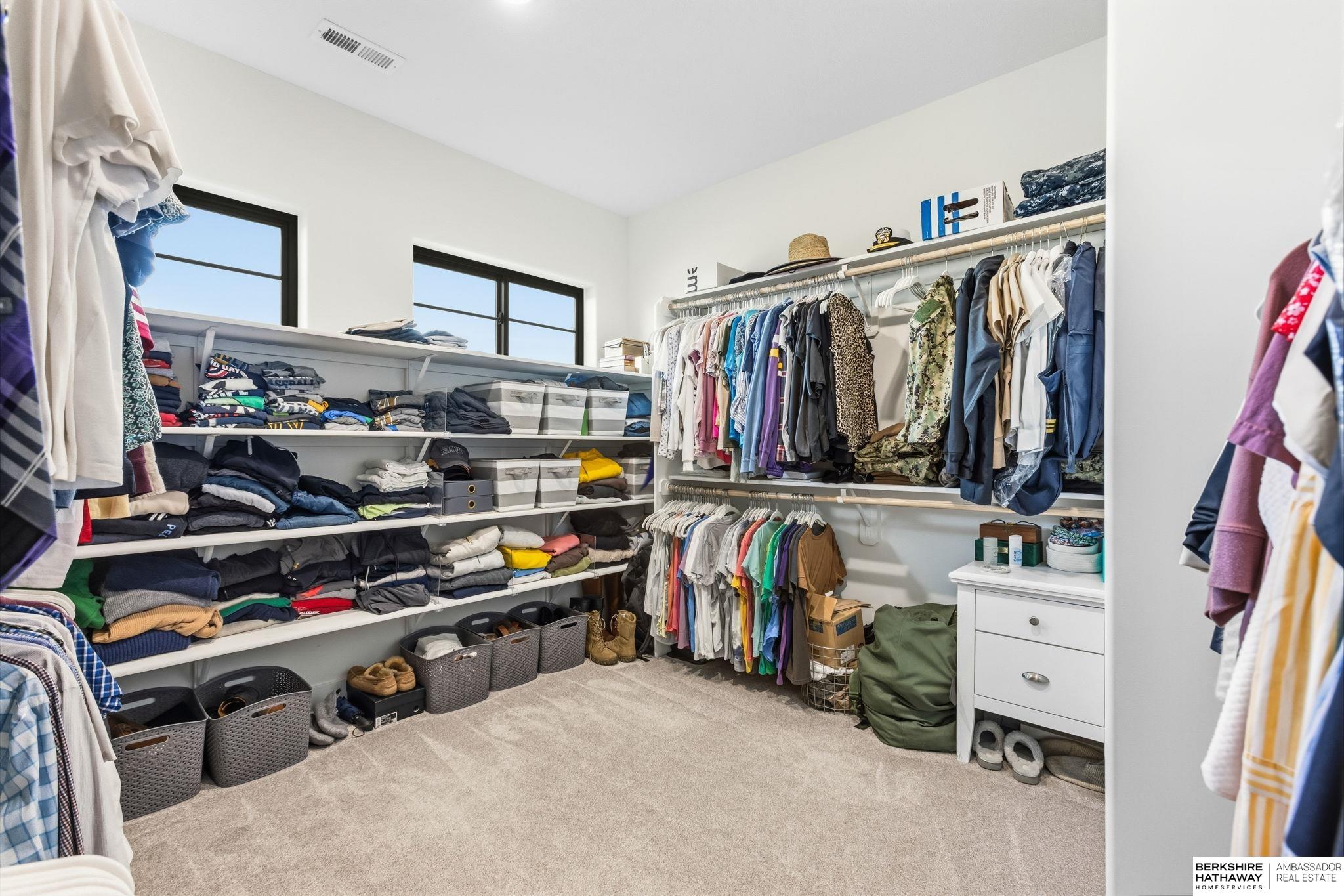 11511 Cooper Street, Papillion, NE, 68046