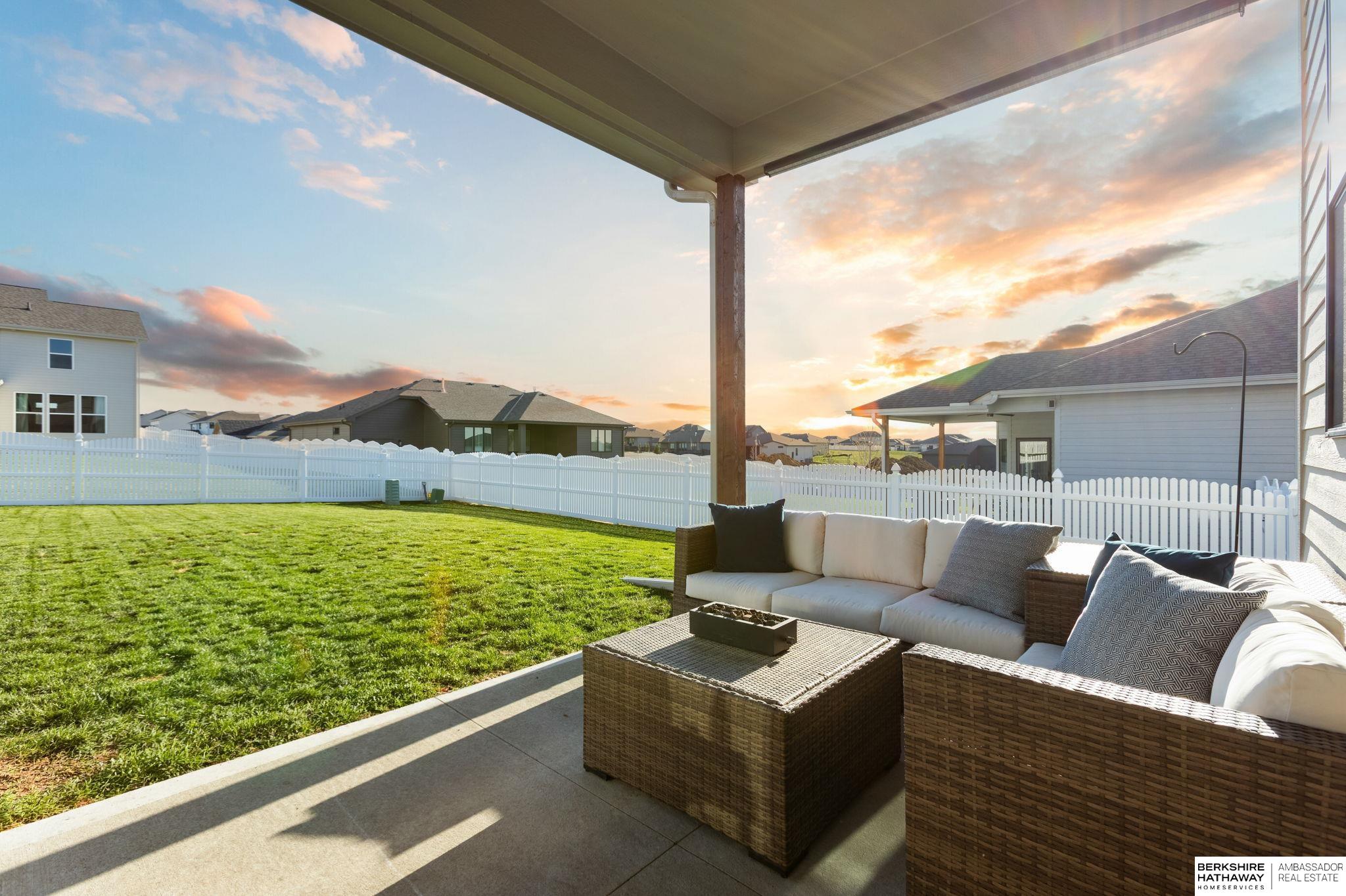 11511 Cooper Street, Papillion, NE, 68046