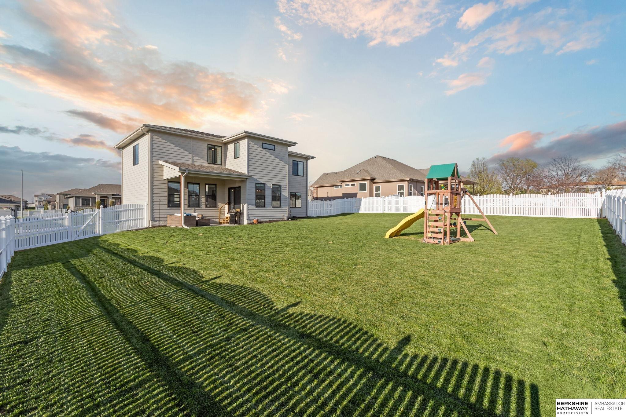 11511 Cooper Street, Papillion, NE, 68046