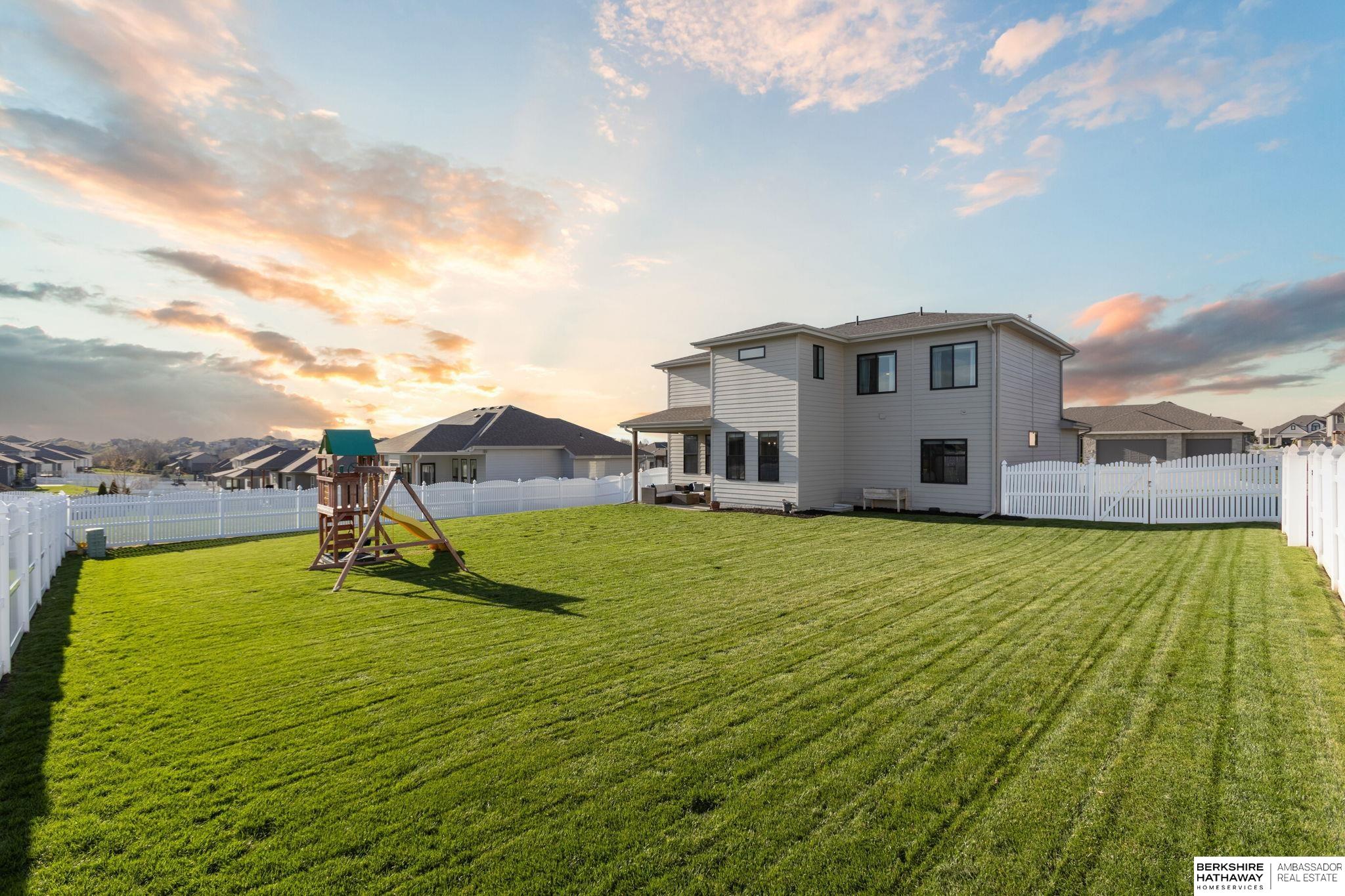 11511 Cooper Street, Papillion, NE, 68046