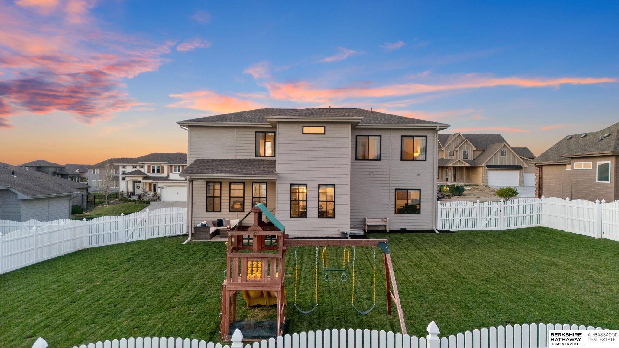 11511 Cooper Street, Papillion, NE, 68046