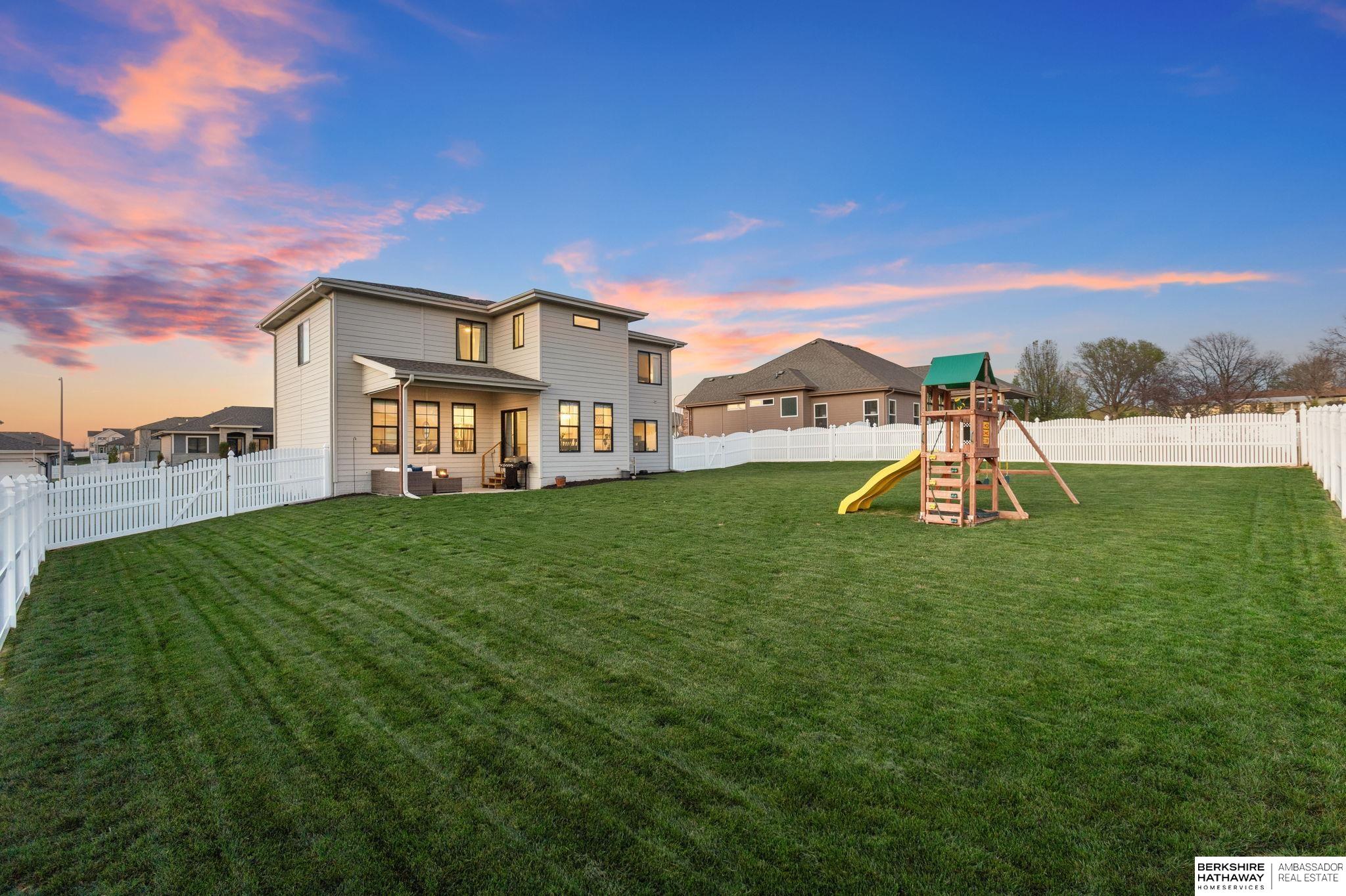 11511 Cooper Street, Papillion, NE, 68046