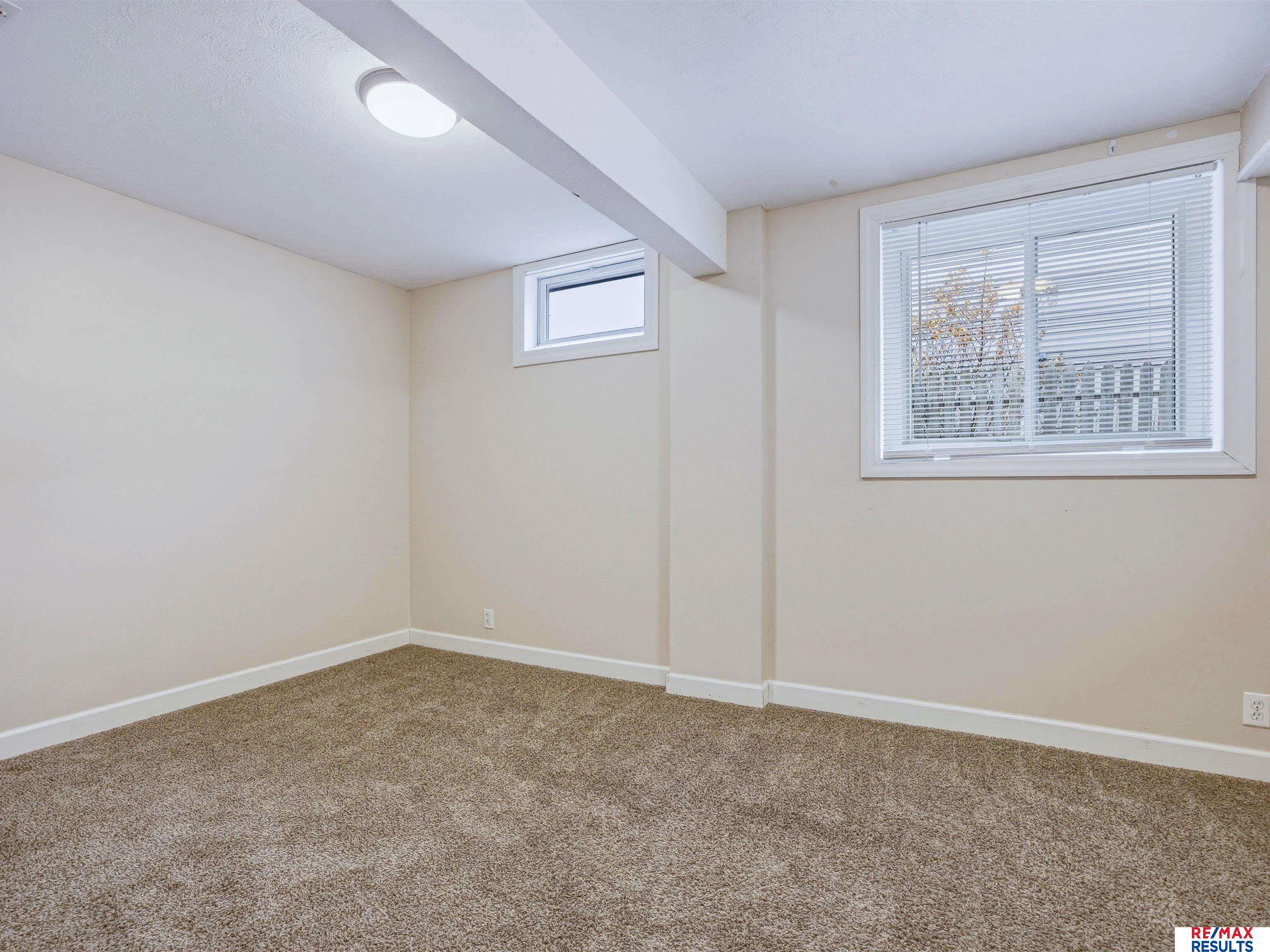 1108 Conestoga Road, Papillion, NE, 68046