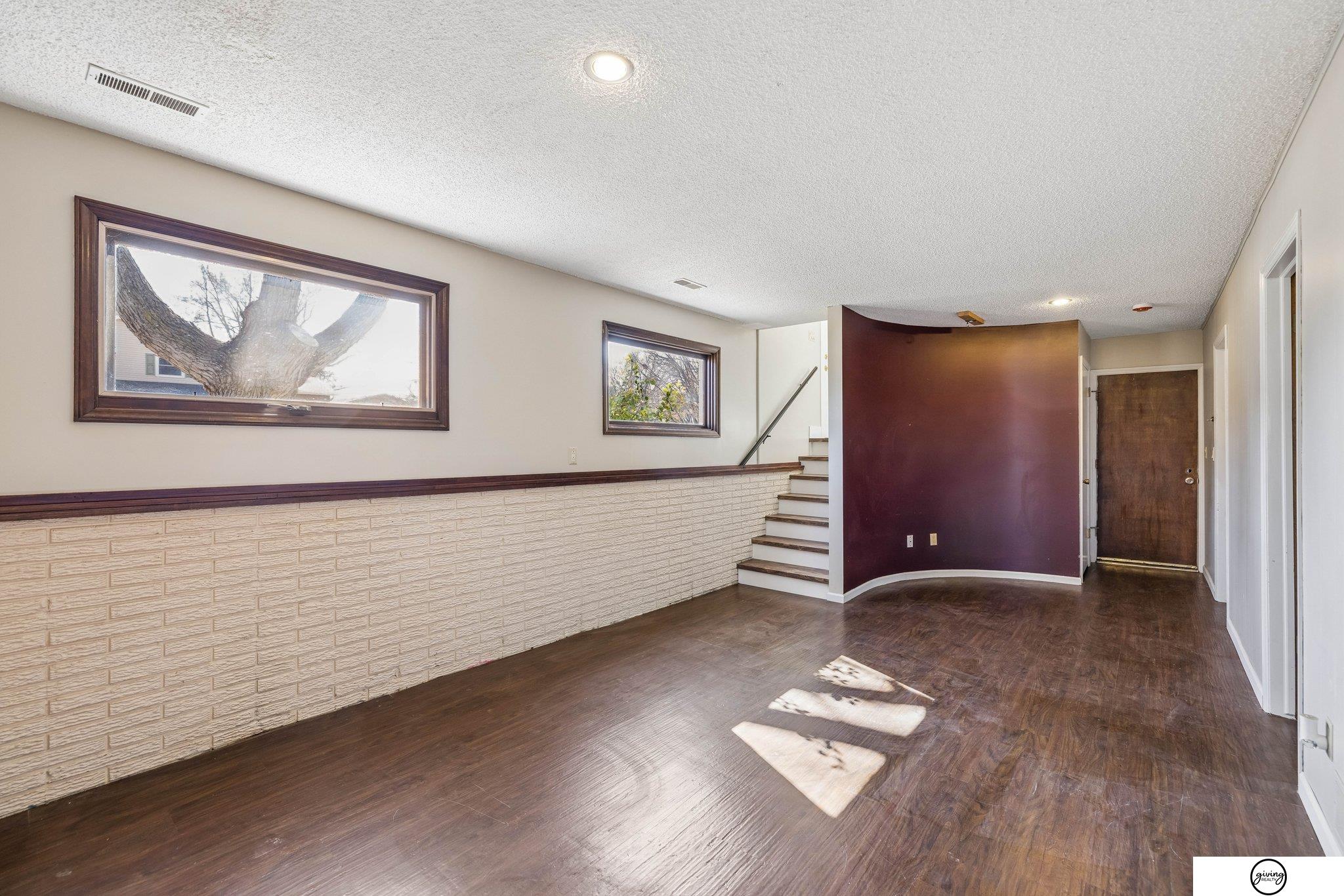 2610 Surrey Court, Lincoln, NE, 68512