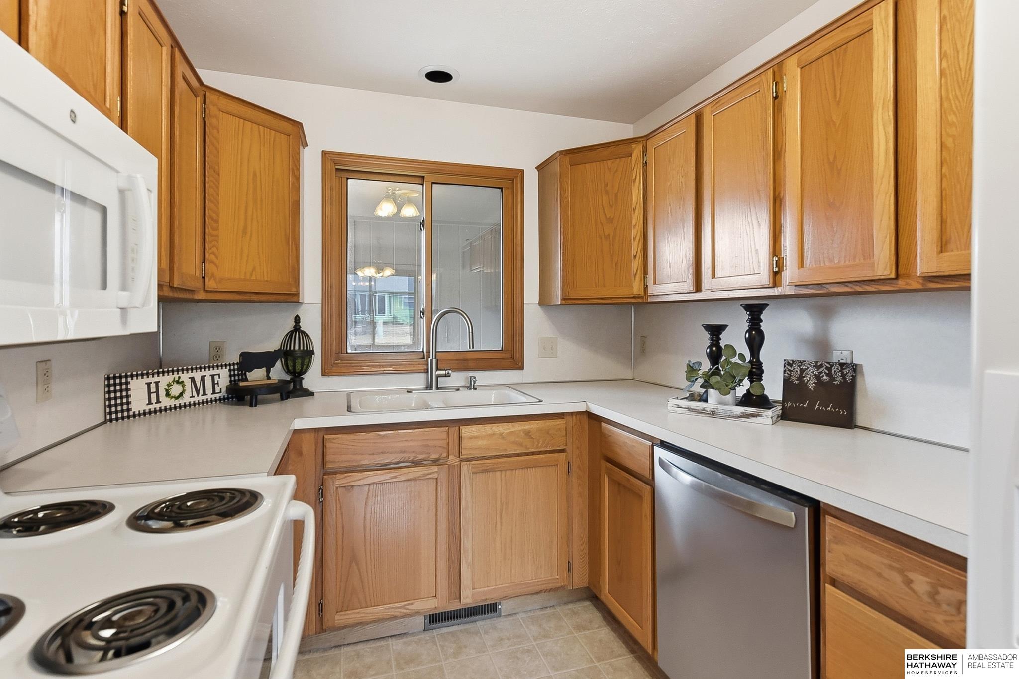 3508 N 104th Avenue, Omaha, NE, 68134