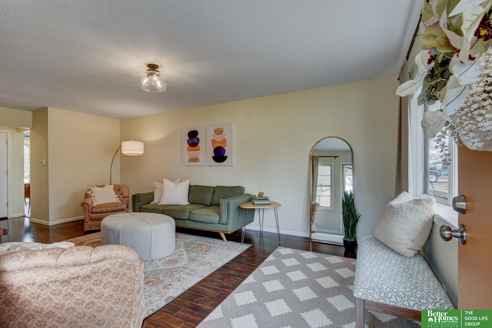 2206 S 46th Avenue, Omaha, NE, 68106