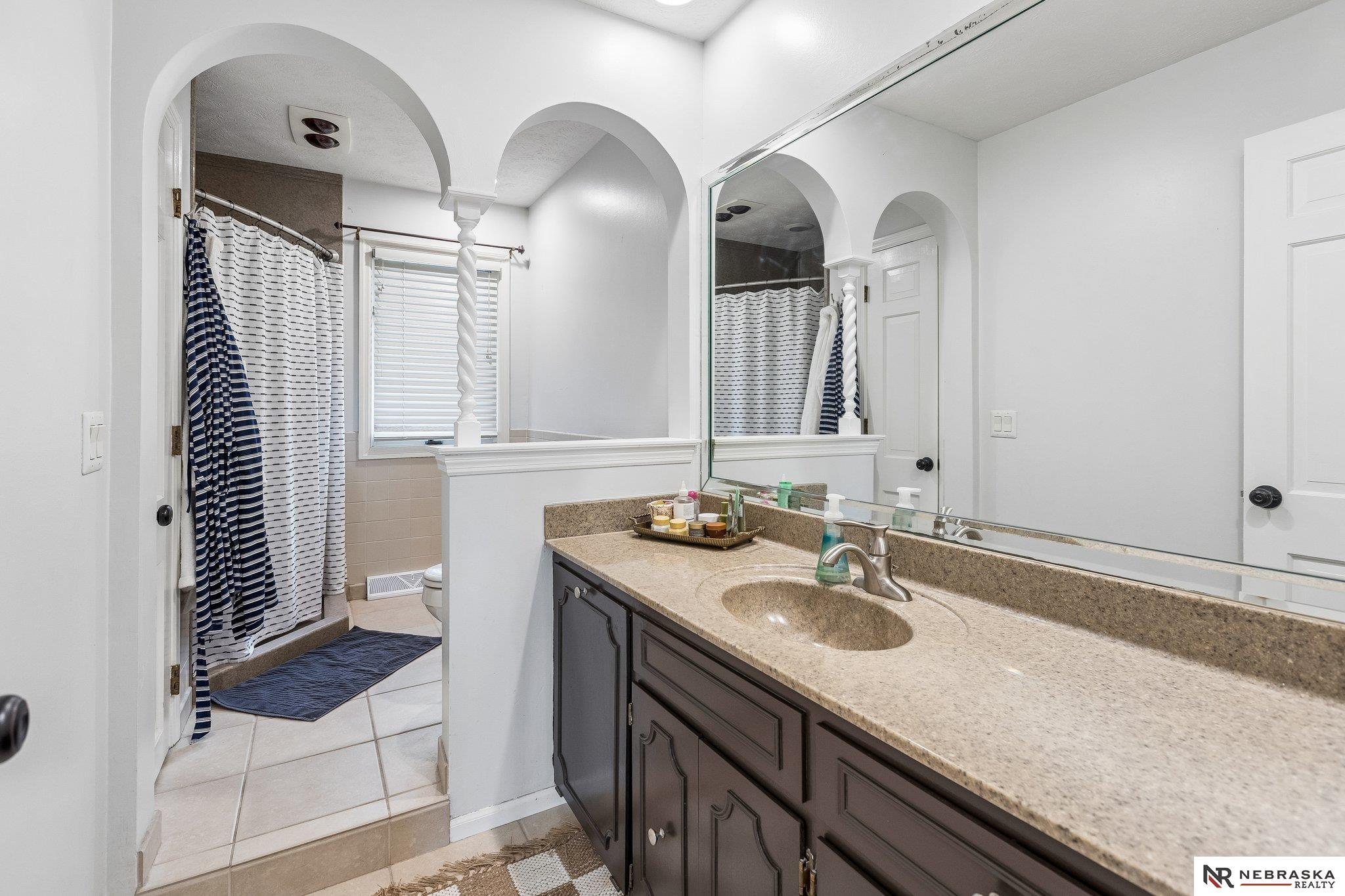 5626 S 125th Circle, Omaha, NE, 68137