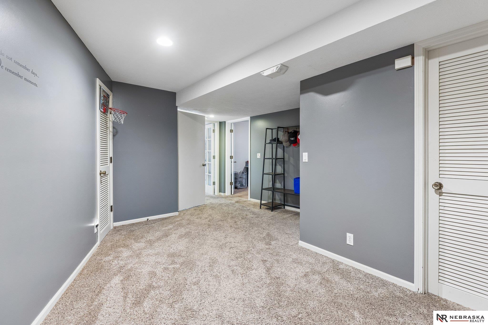 5626 S 125th Circle, Omaha, NE, 68137