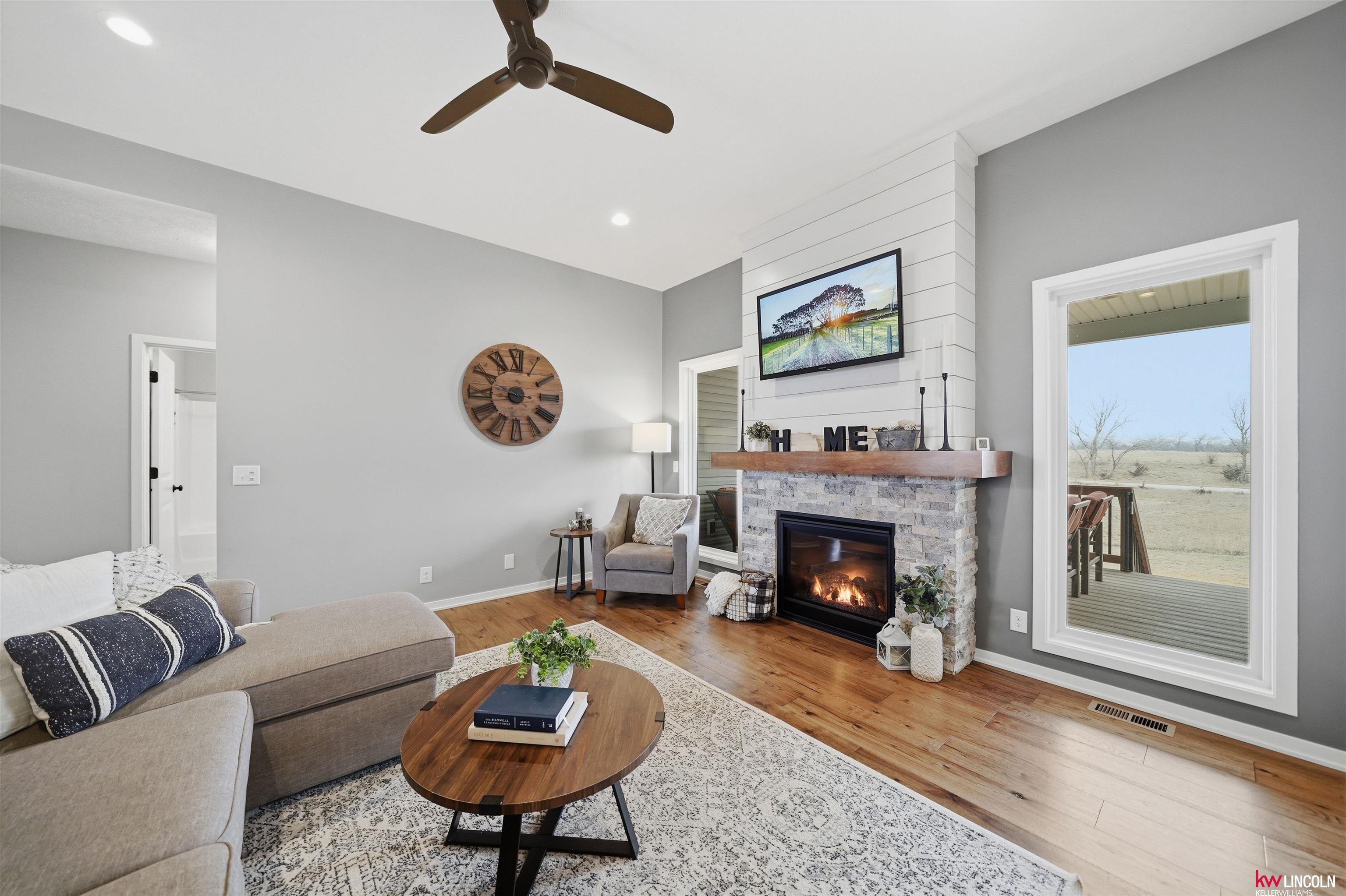 9930 Paris Court, Lincoln, NE, 68339