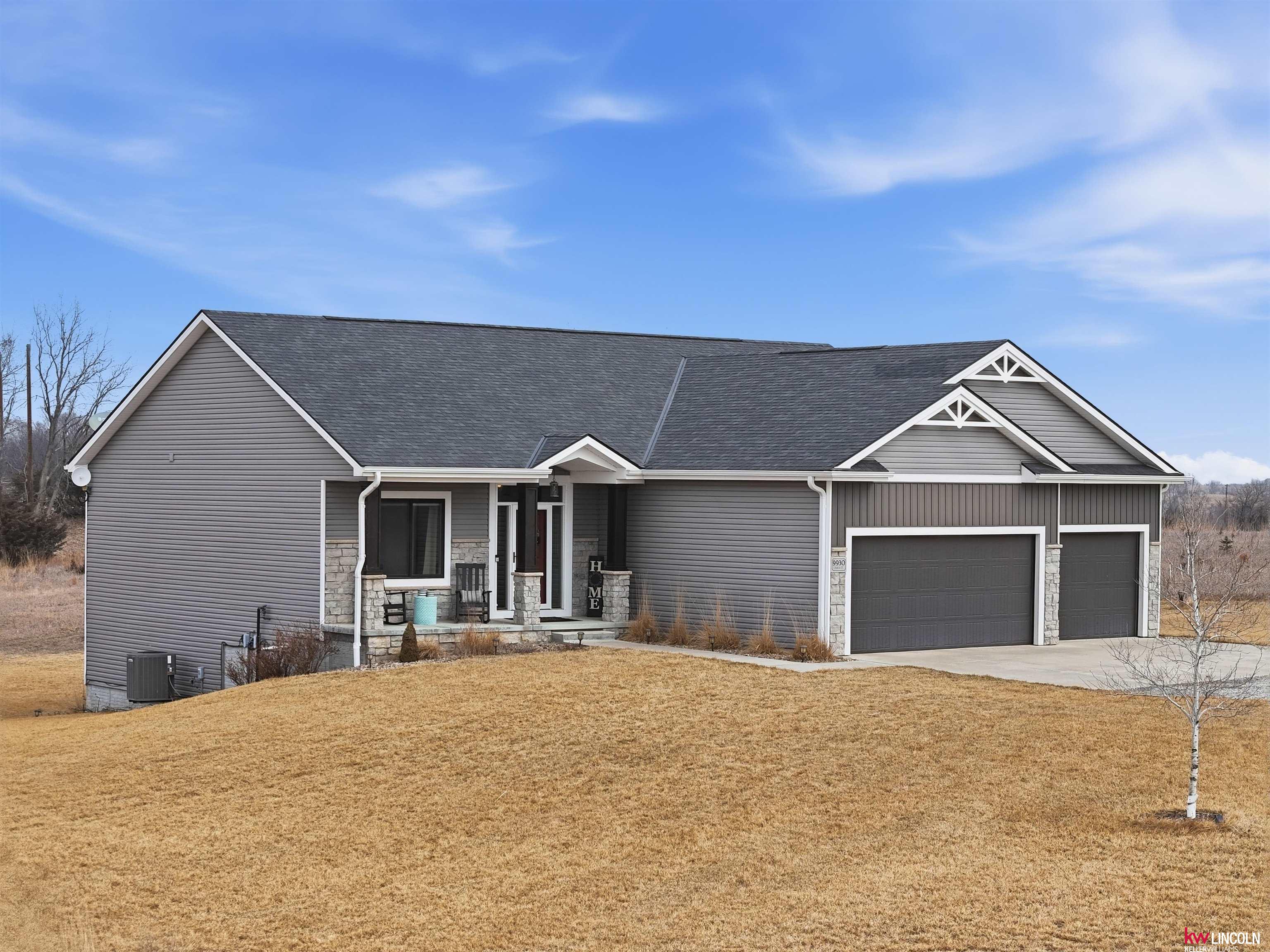9930 Paris Court, Lincoln, NE, 68339