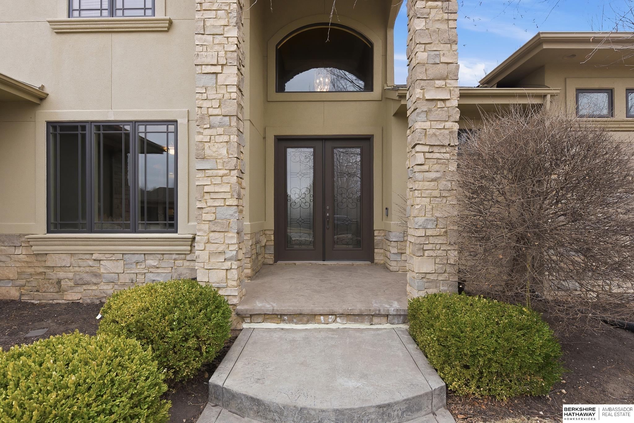 1206 199th Street, Omaha, NE, 68130