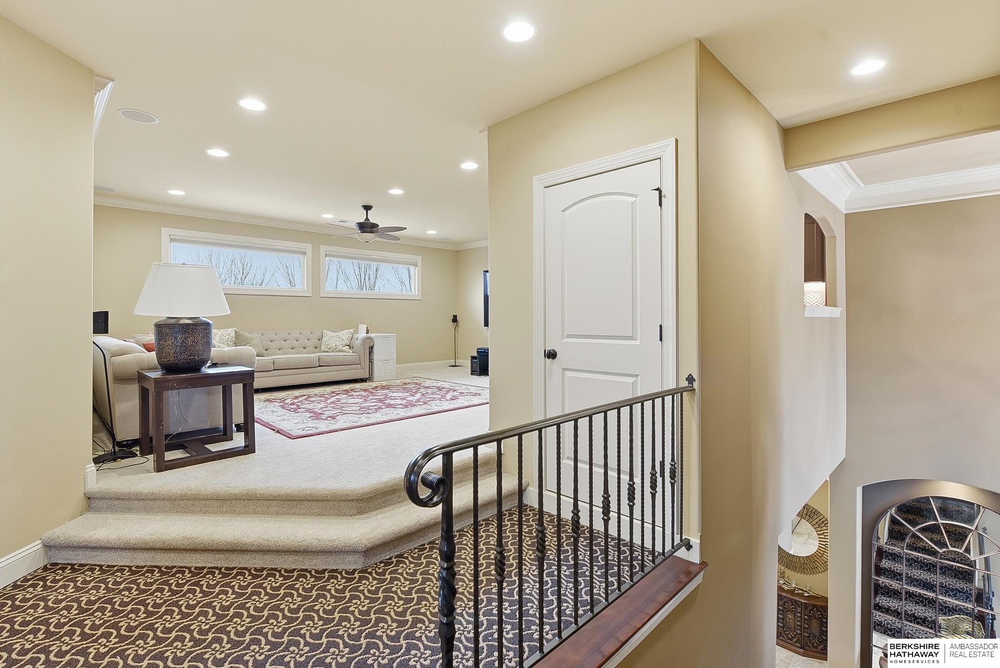 1206 199th Street, Omaha, NE, 68130