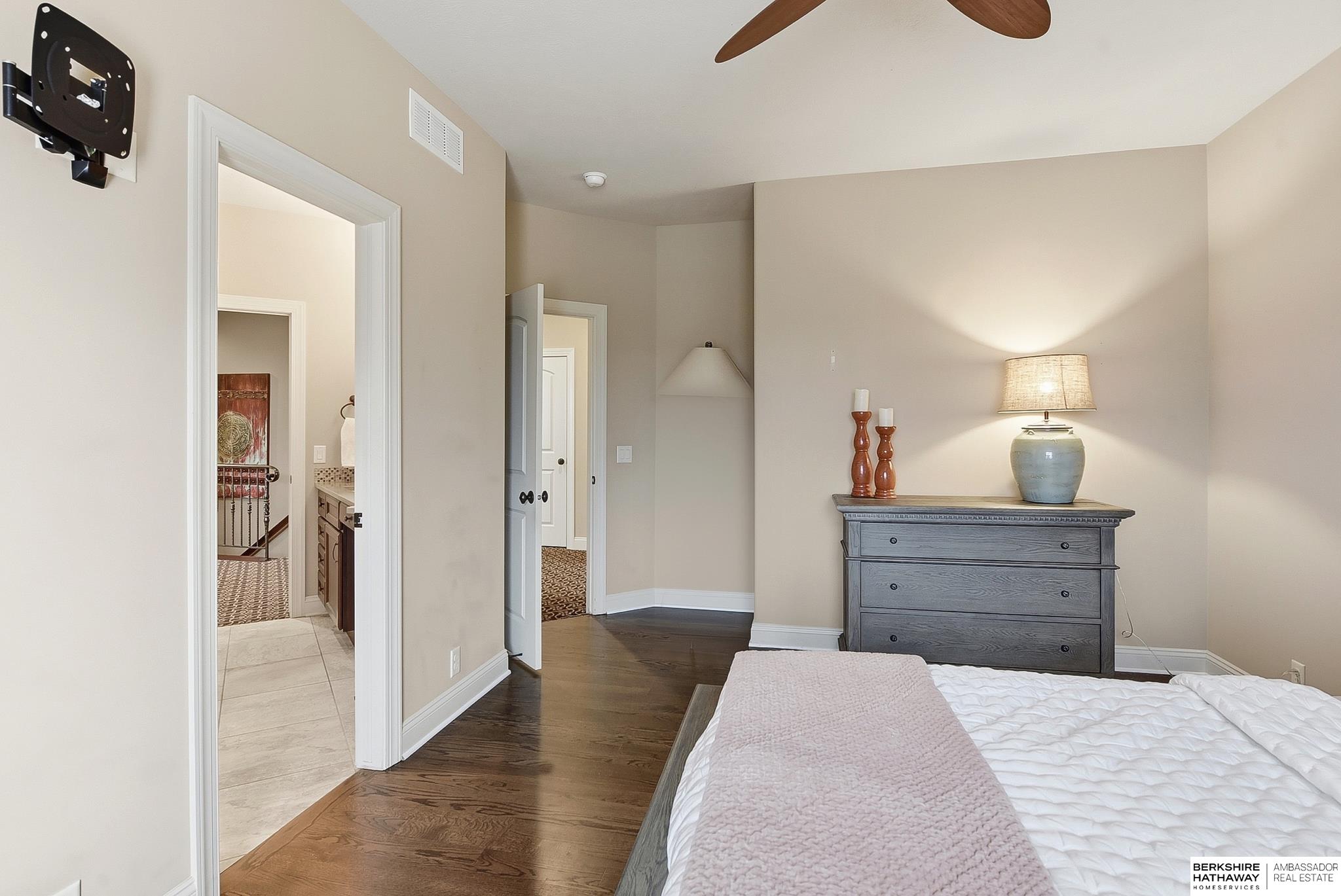 1206 199th Street, Omaha, NE, 68130