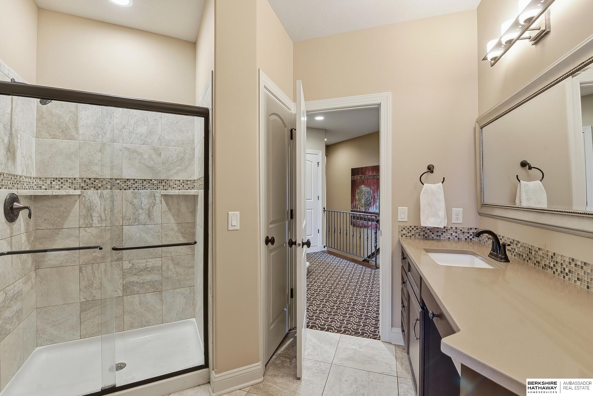 1206 199th Street, Omaha, NE, 68130