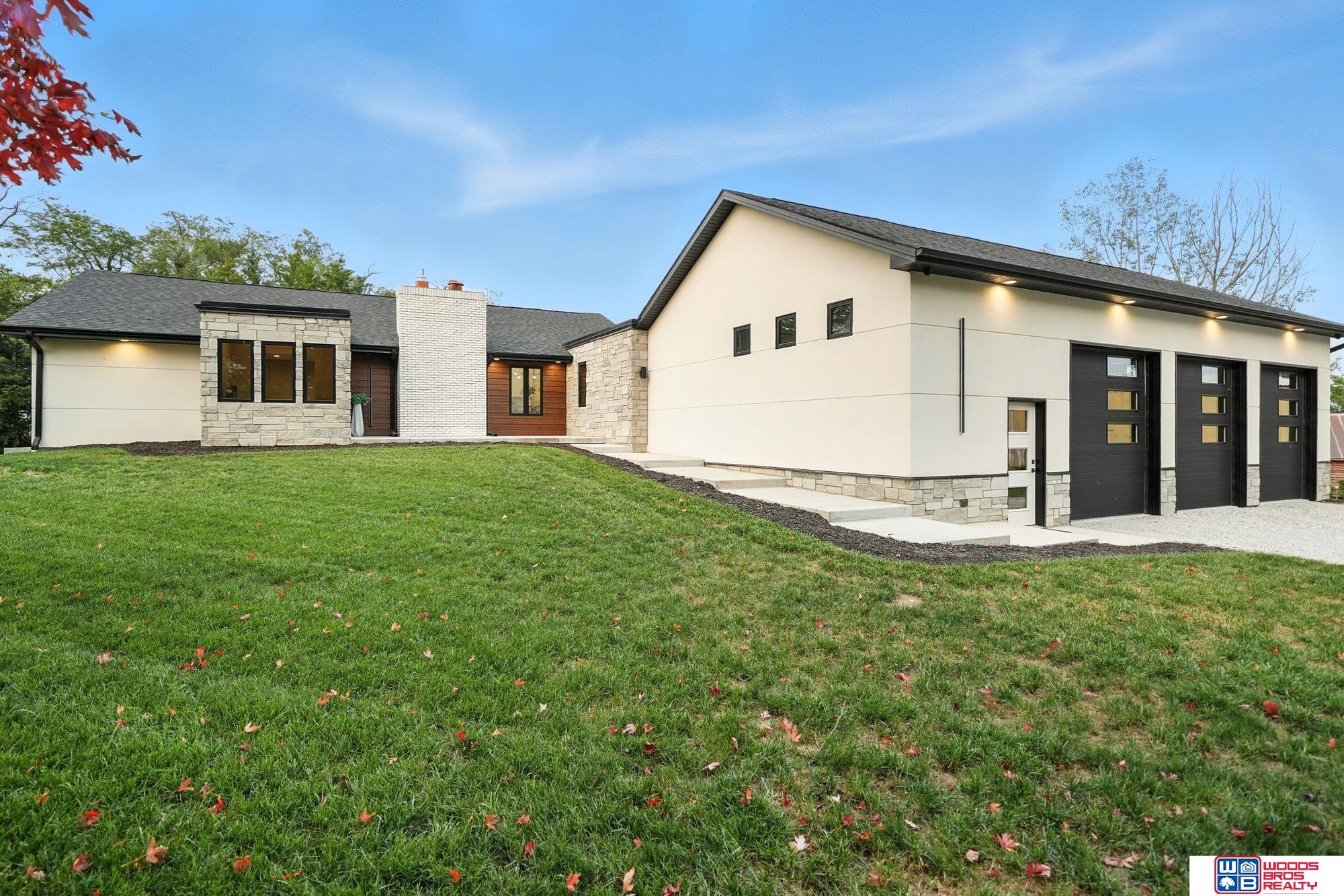 1321 S 97th Street, Lincoln, NE, 68520