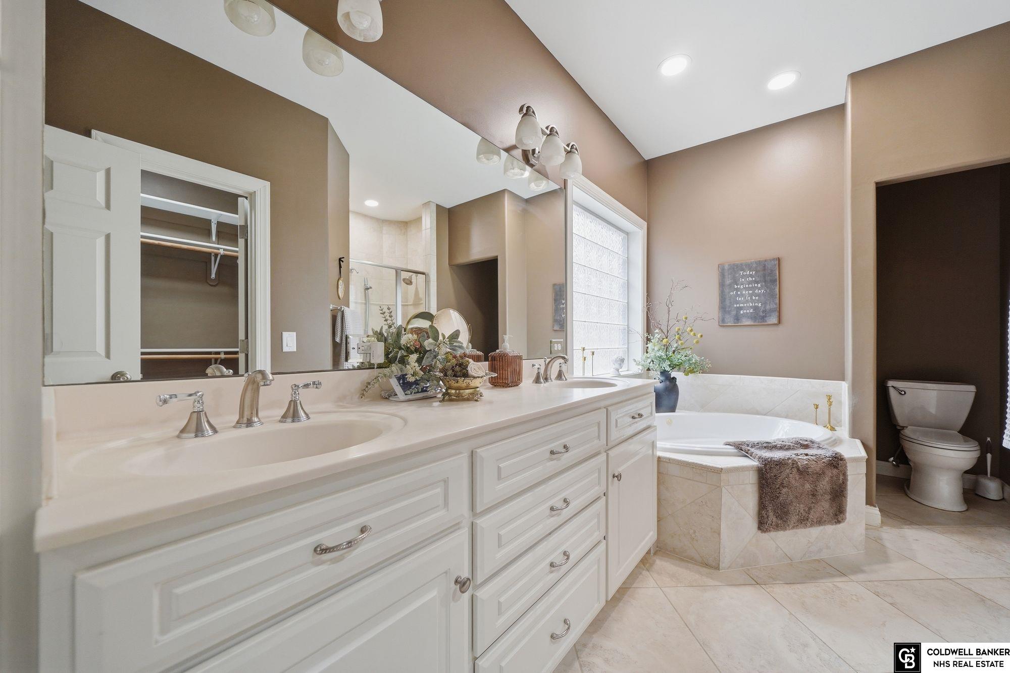 14736 Black Street, Bennington, NE, 68007